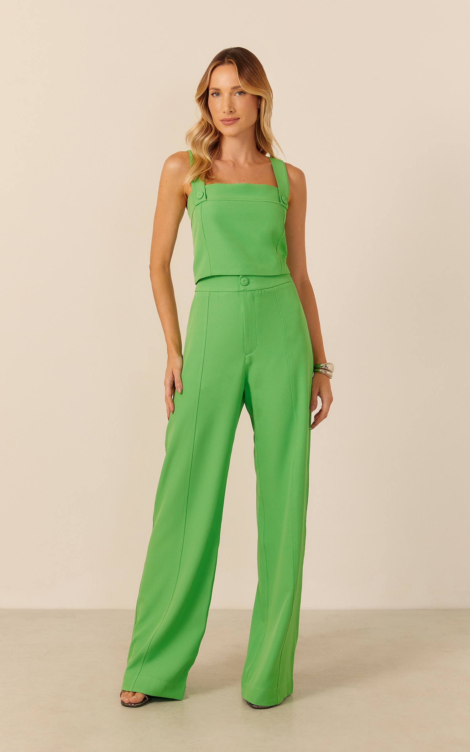 Cropped Encanto Detalhe Botões Verde Menta