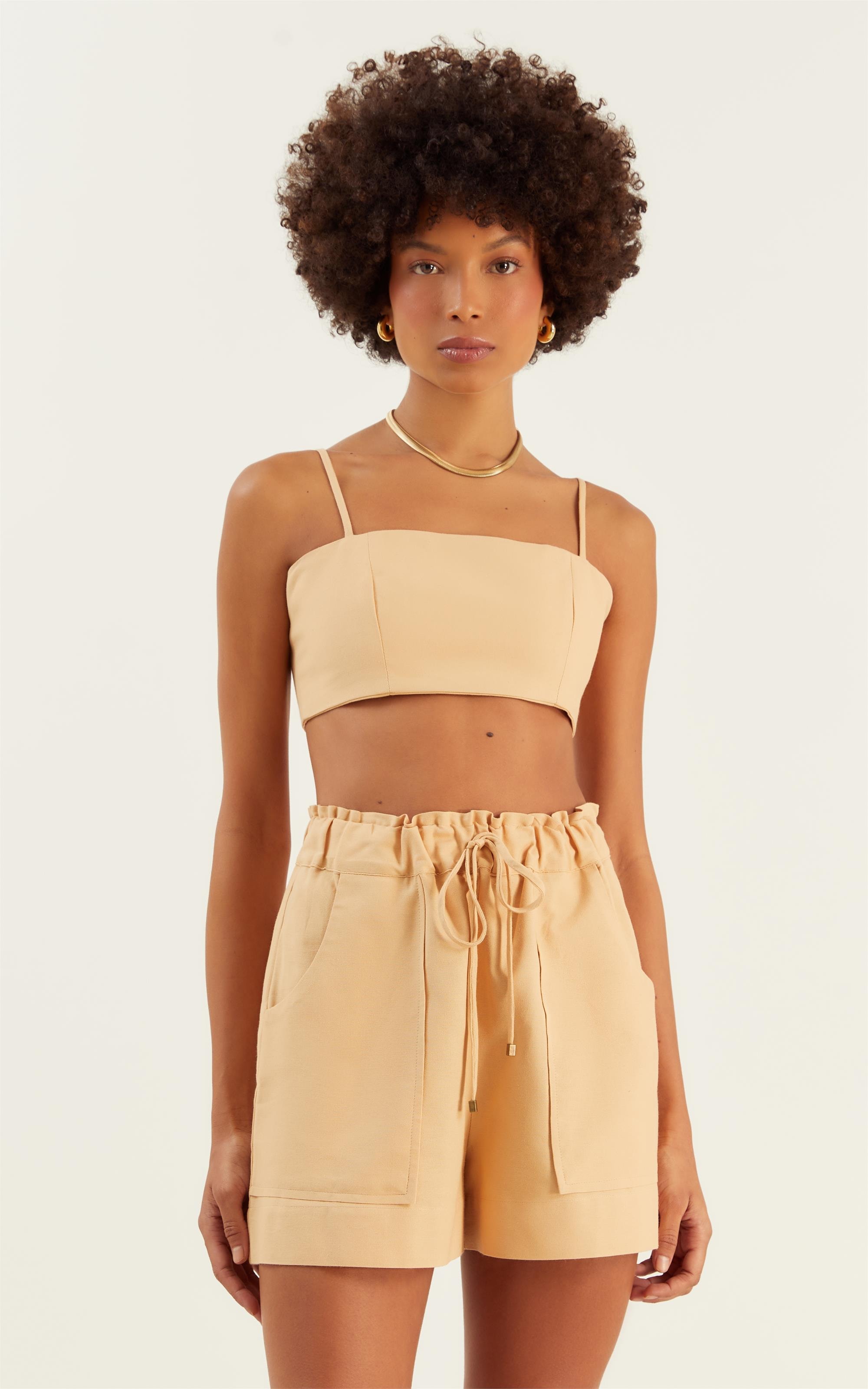 Cropped Fresh Bege