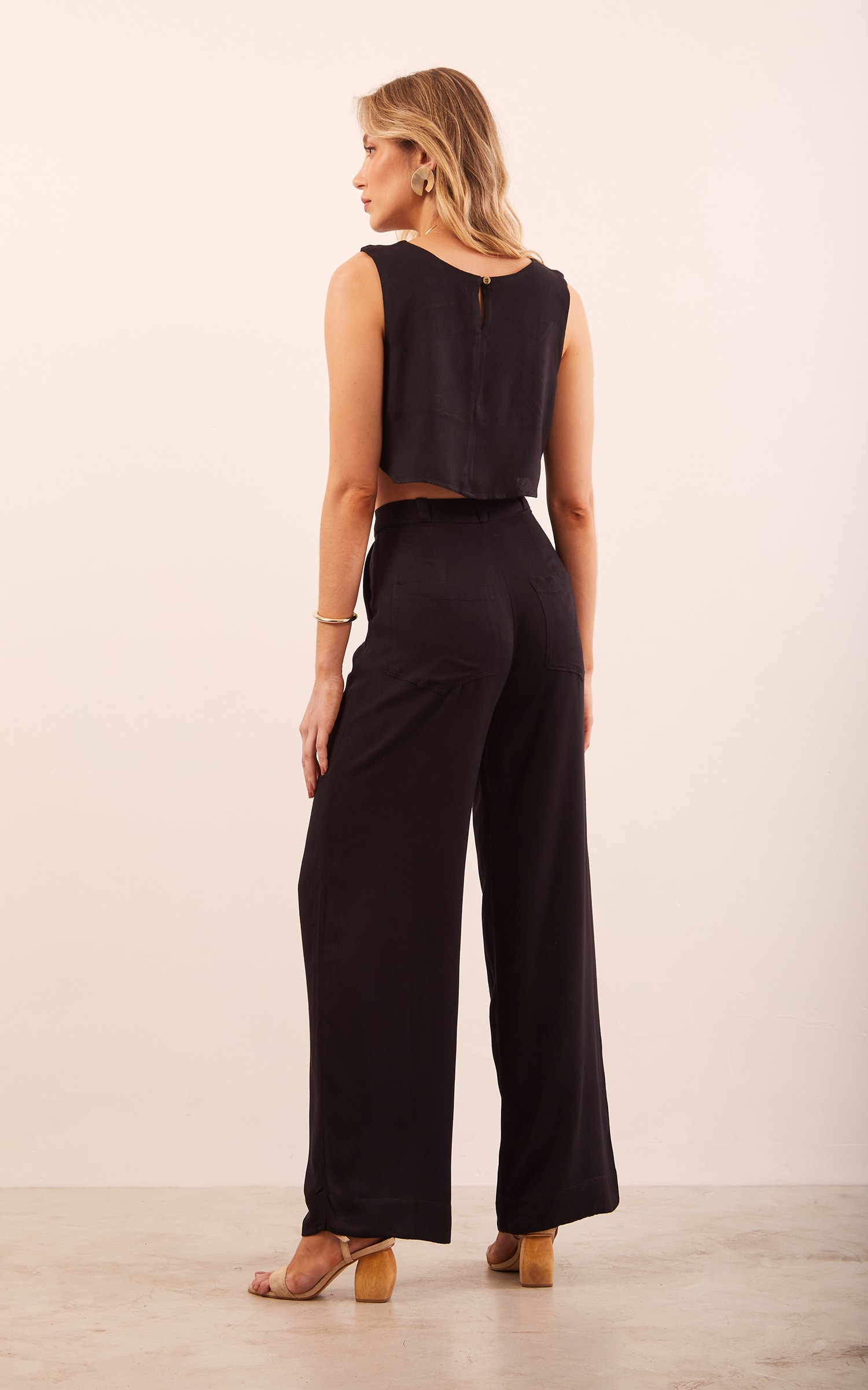 Cropped Life Preto