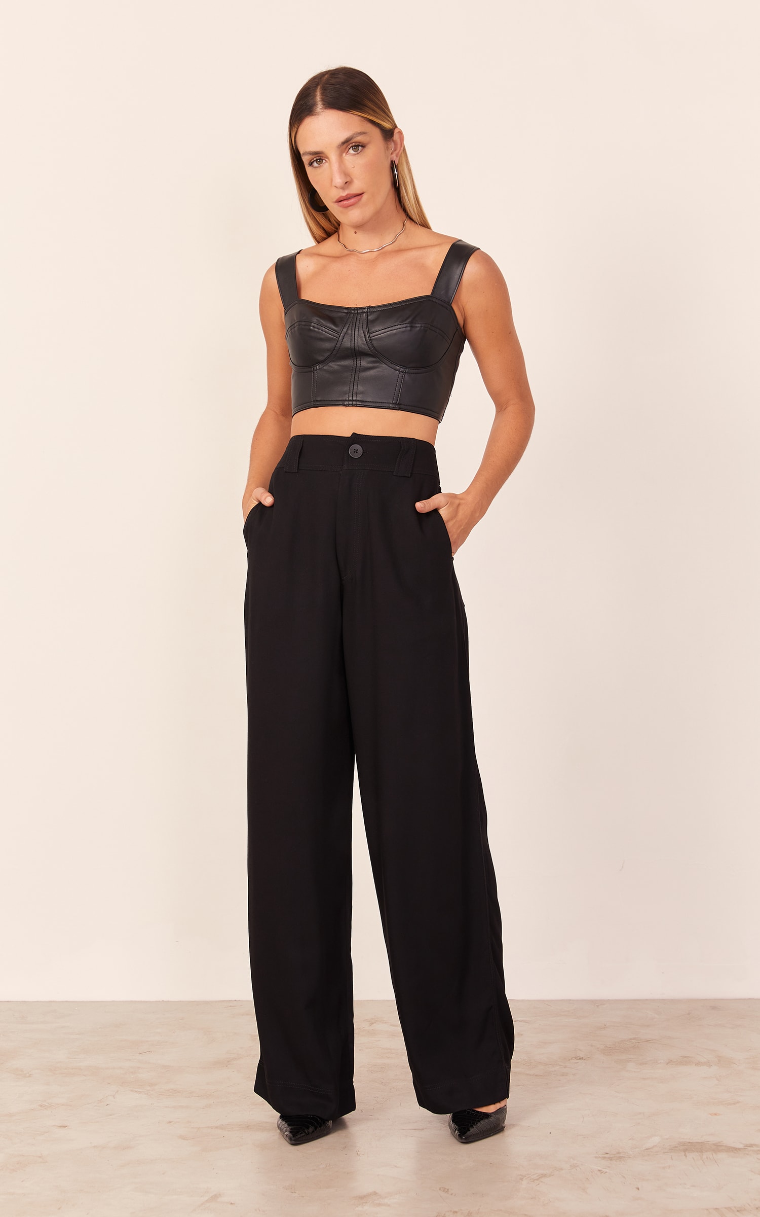 Cropped Like Leather Meia Taça Preto