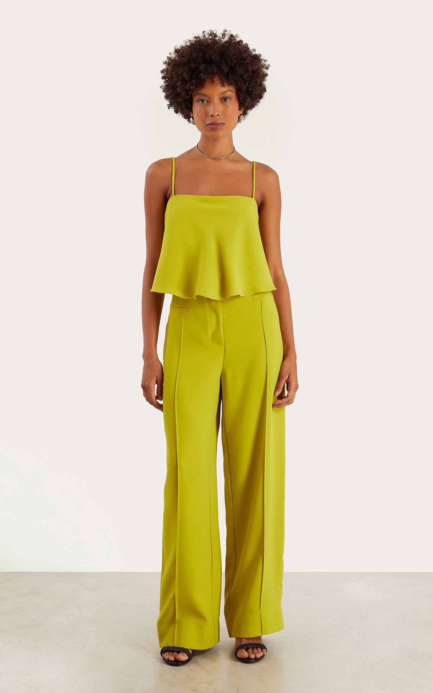Cropped Living Alça Fina Verde Oliva