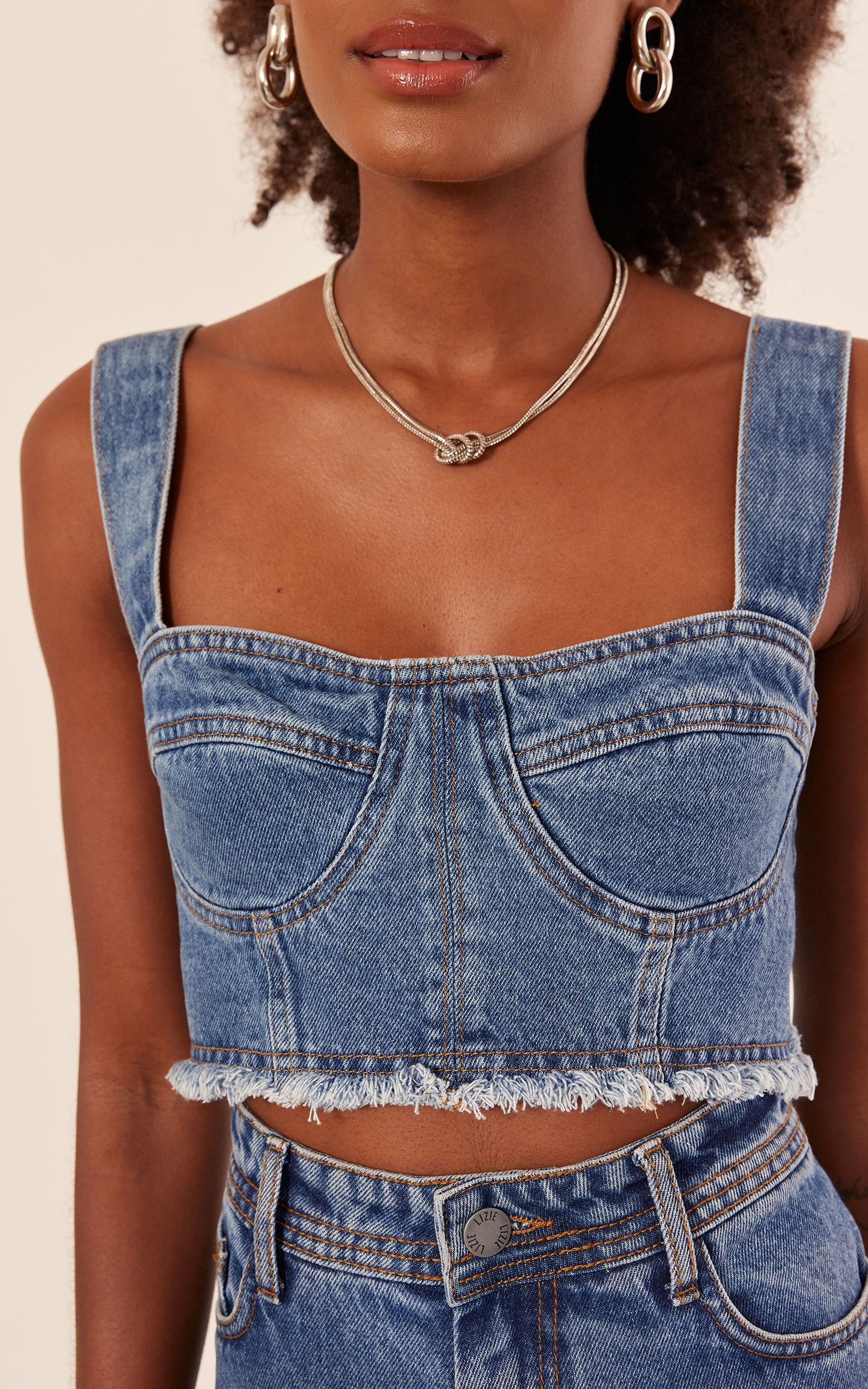Cropped Meia Taça Jeans Médio