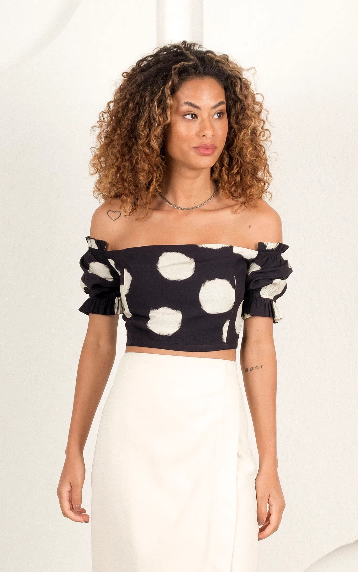 Cropped Milos