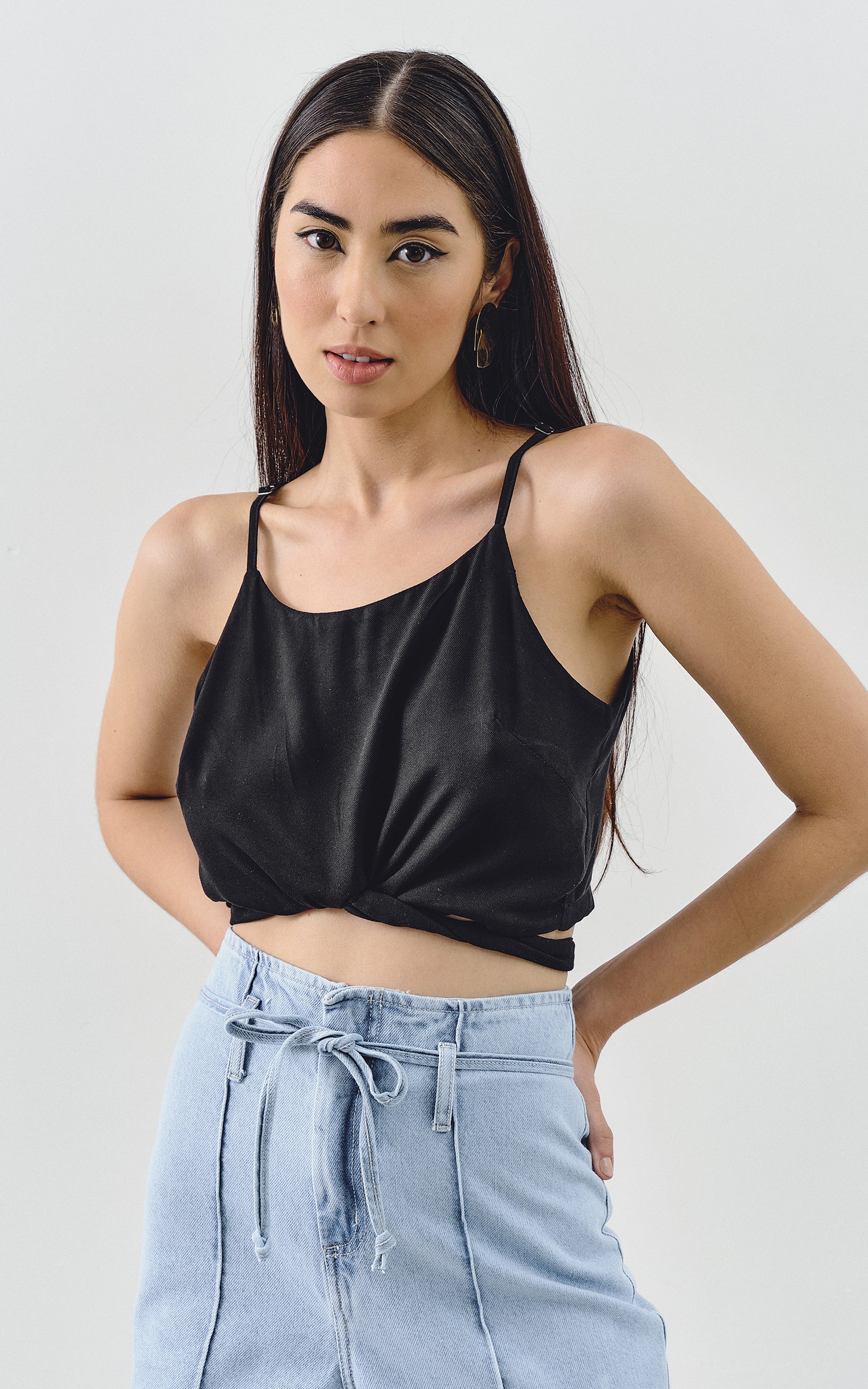 Cropped Nó Cool Preto