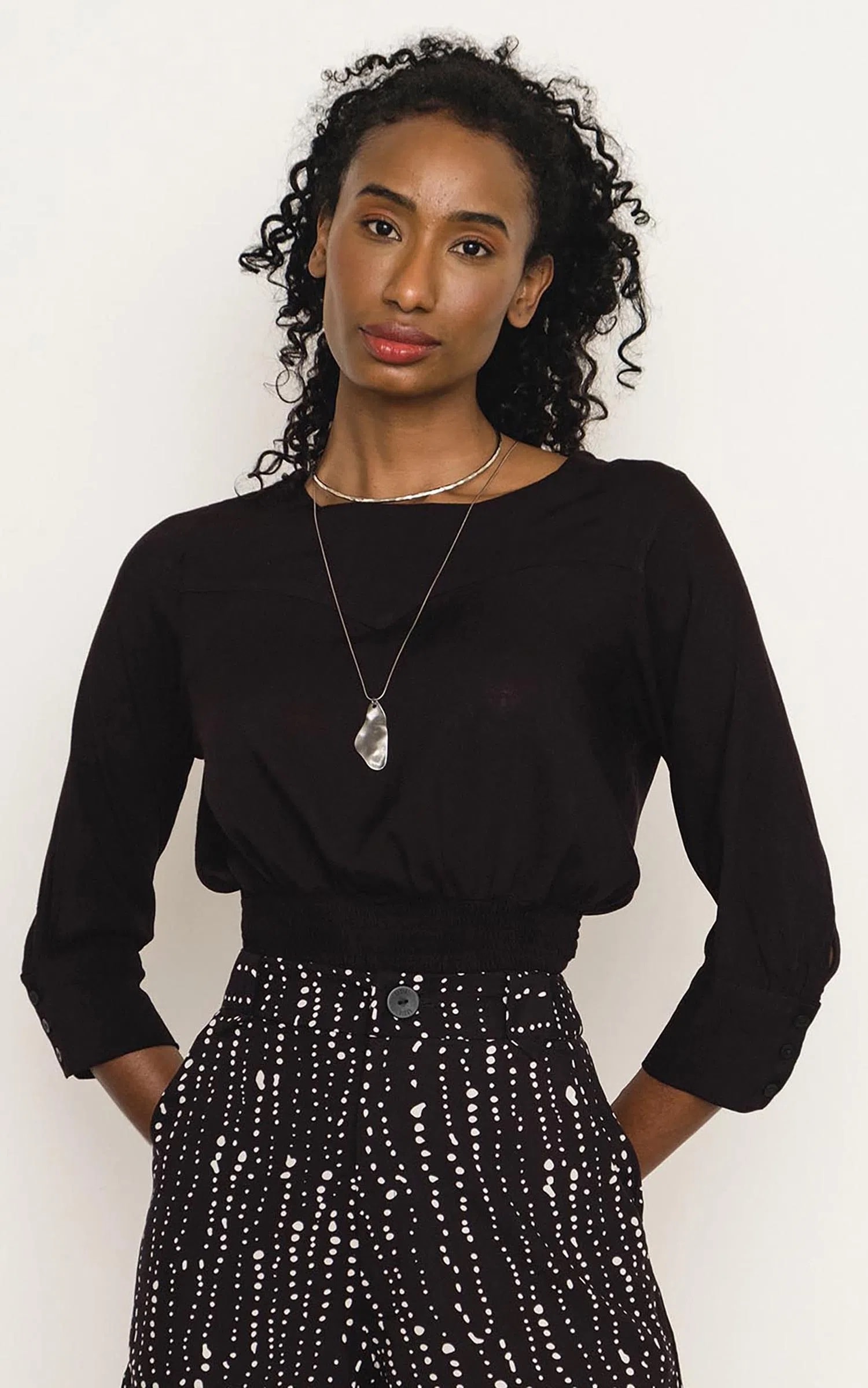 Cropped Organic Preto