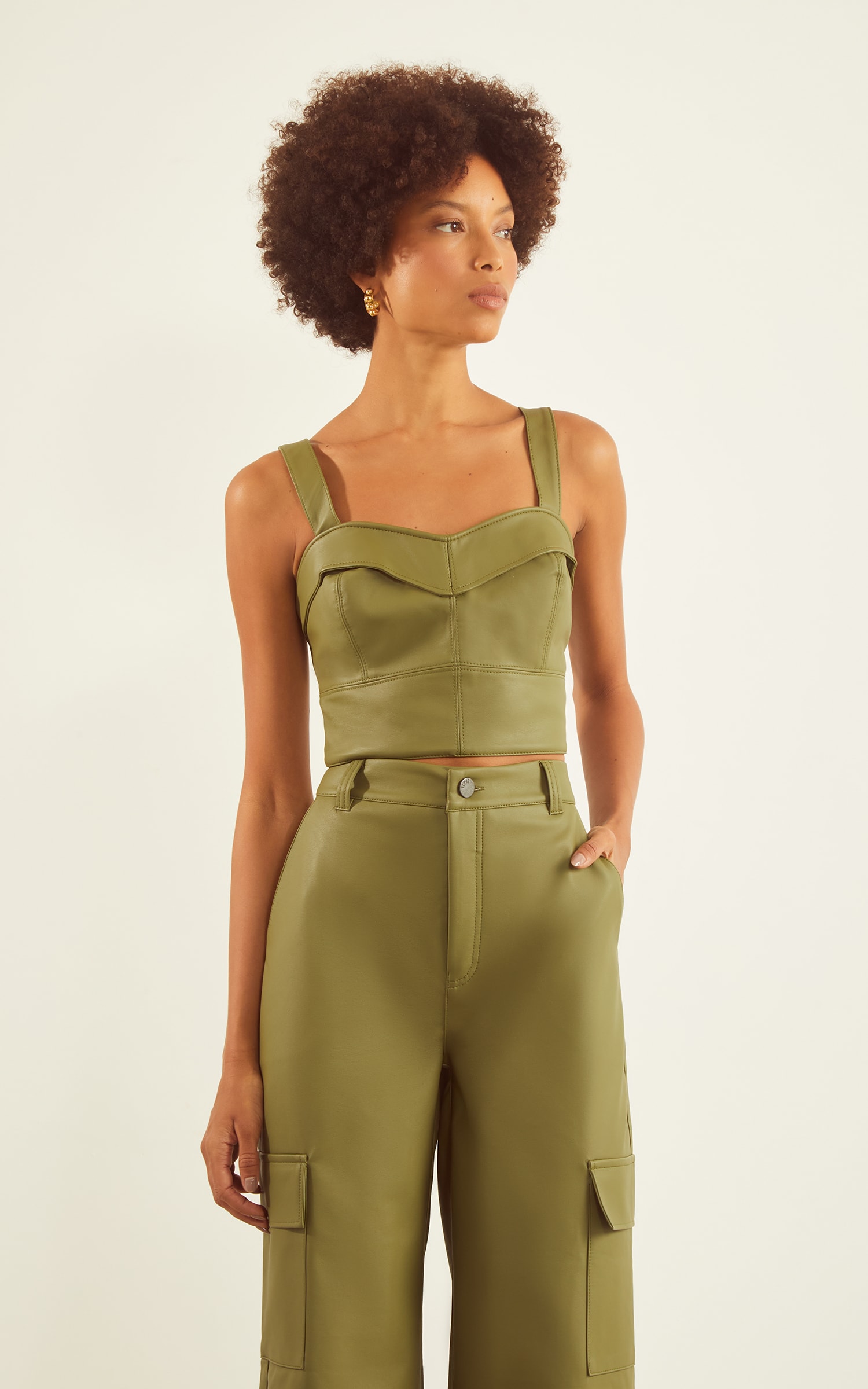Cropped Pesponto Like Leather Verde Militar