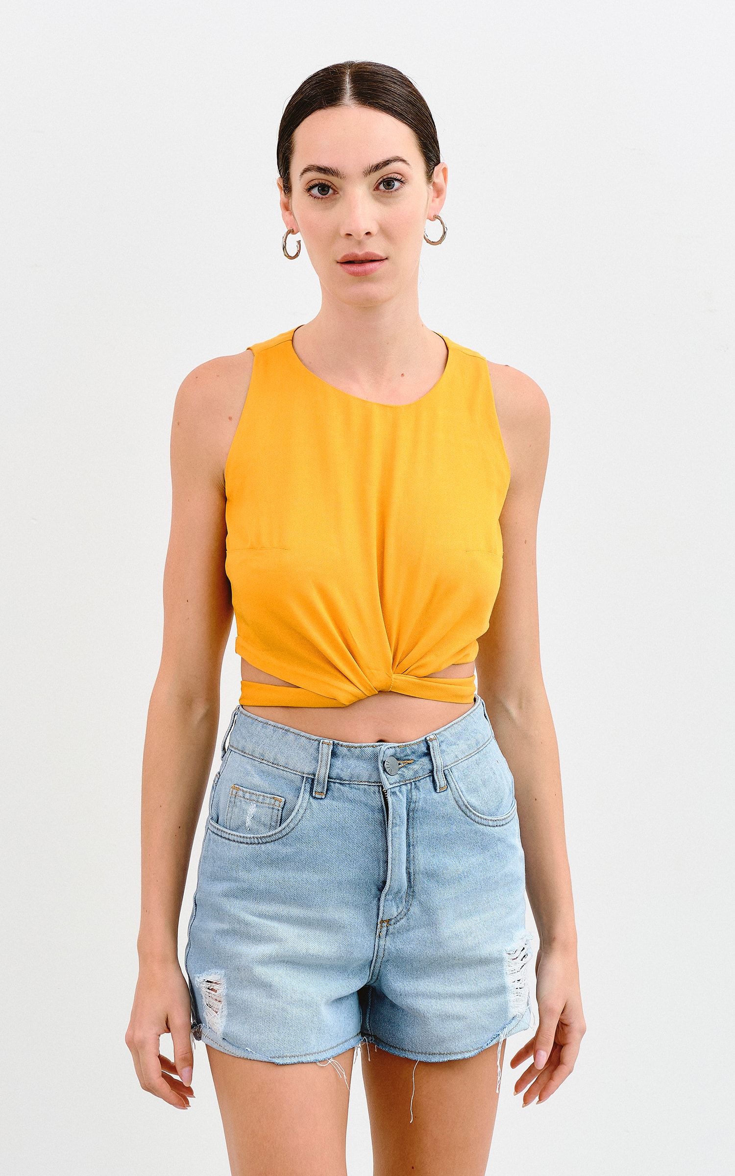 Cropped Regata Nó Amarelo