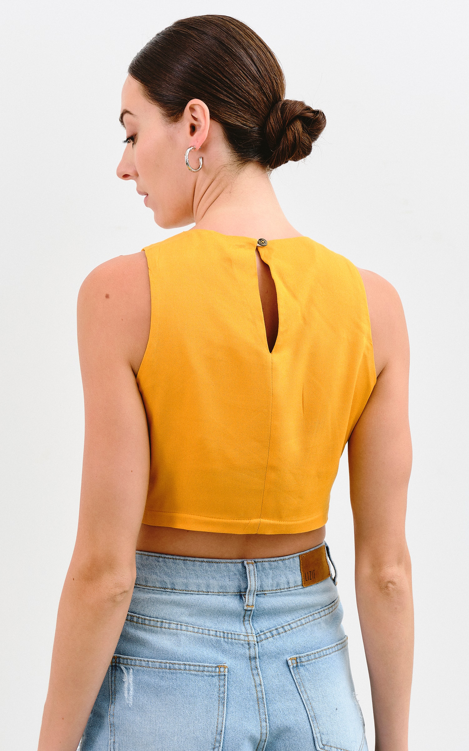 Cropped Regata Nó Amarelo