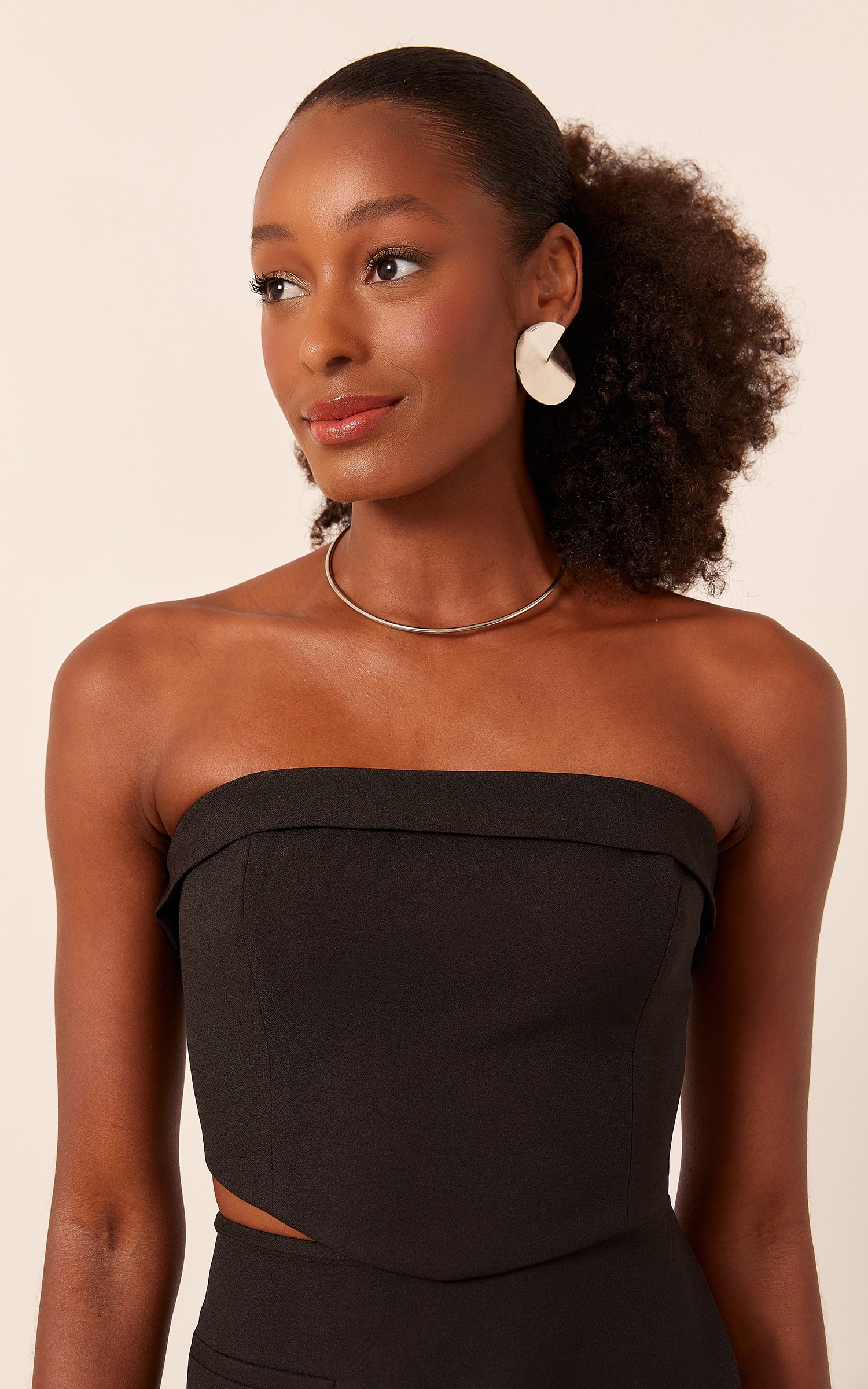 Cropped Sweet Detalhe Ponta Preto