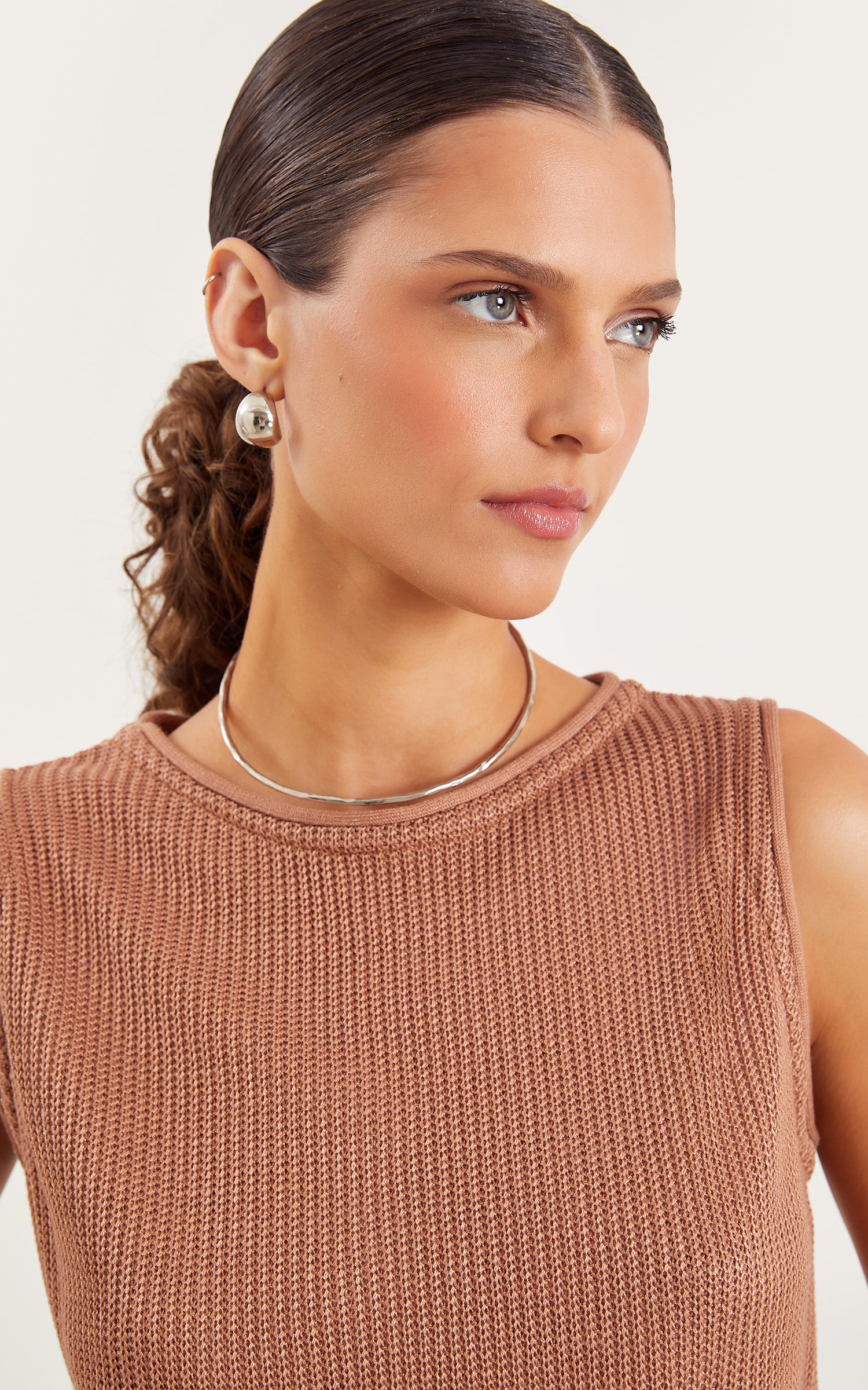 Cropped Tricot Básico Amendoa
