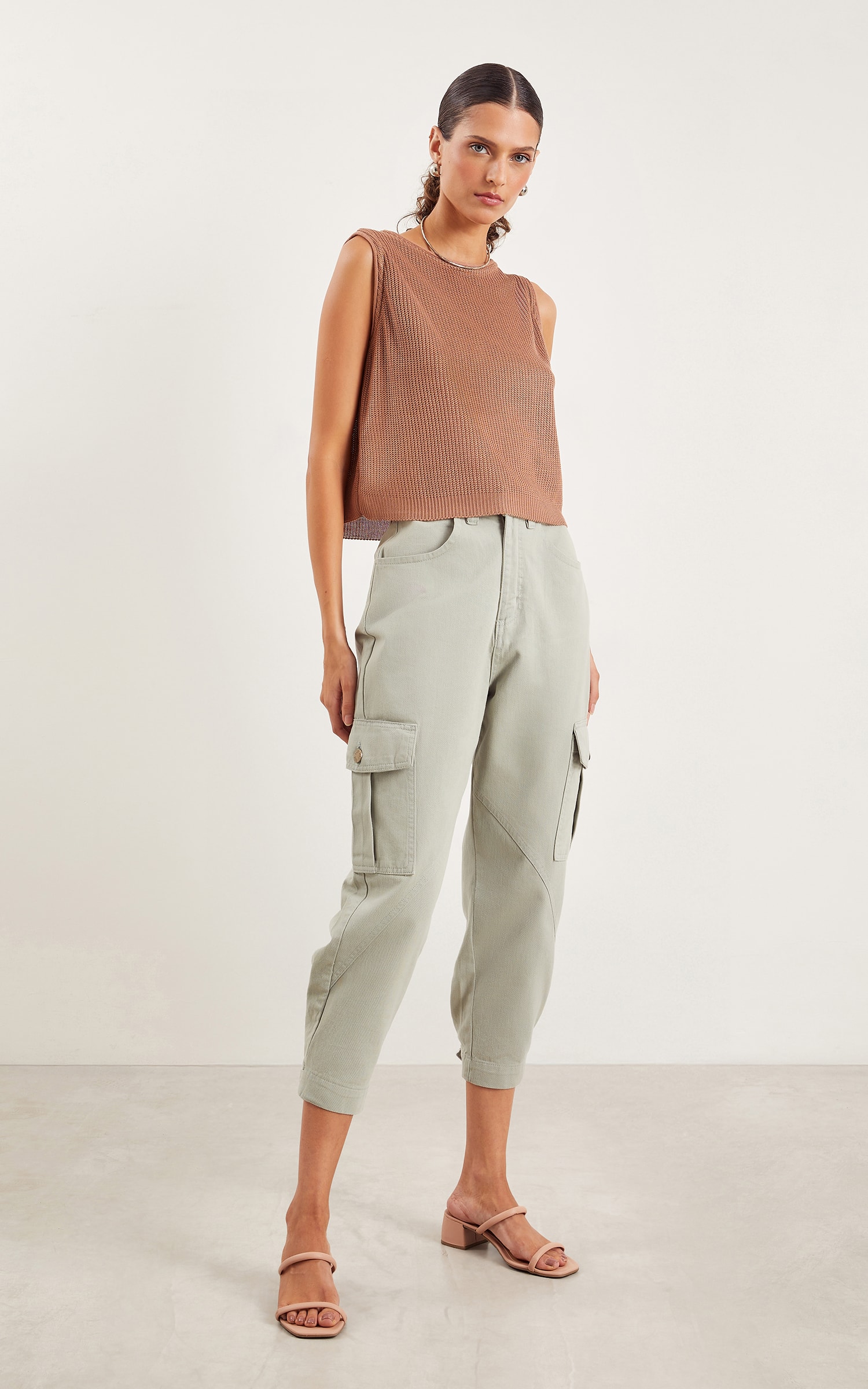 Cropped Tricot Básico Amendoa