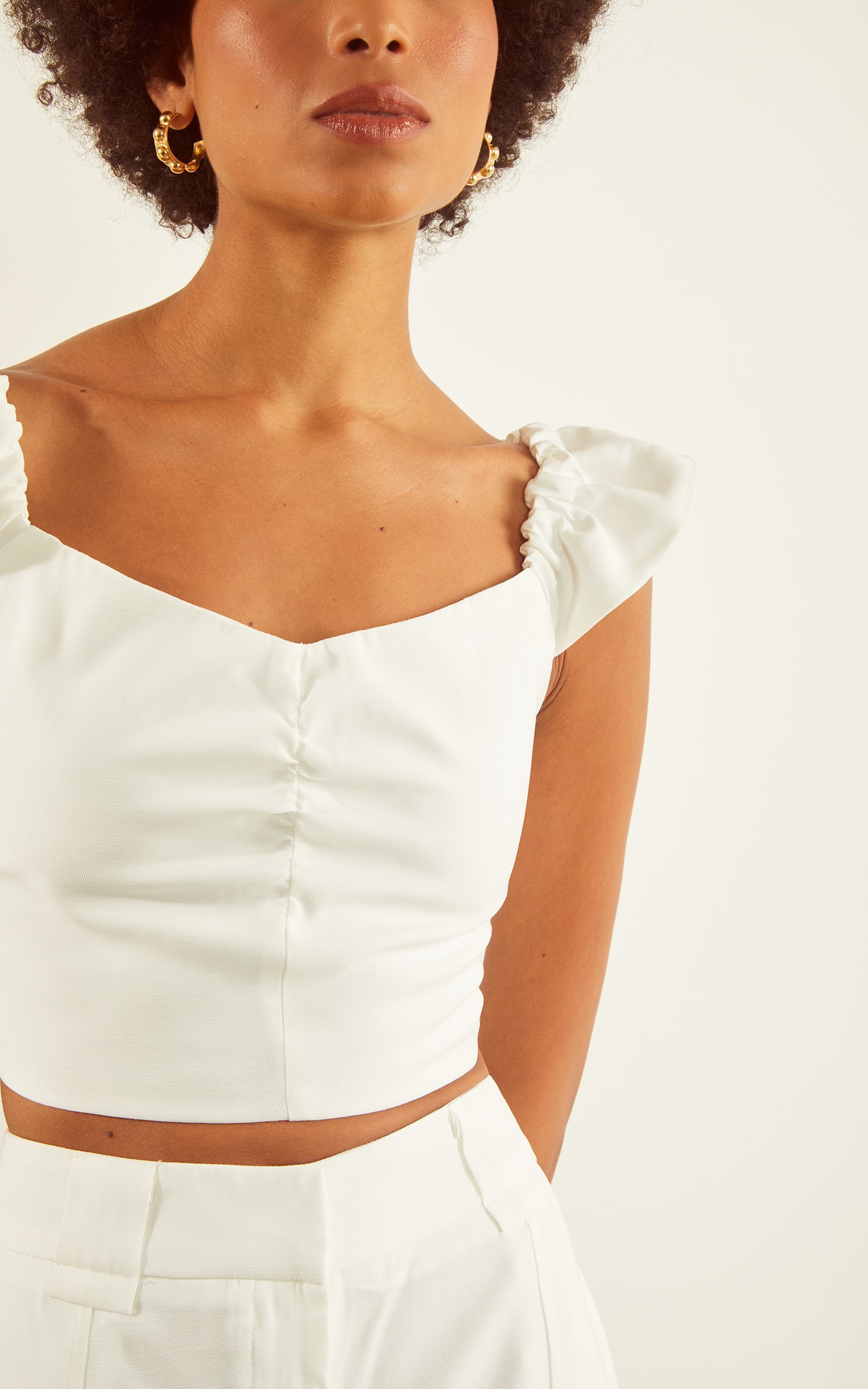 Cropped Velvet Detalhe Busto Off White