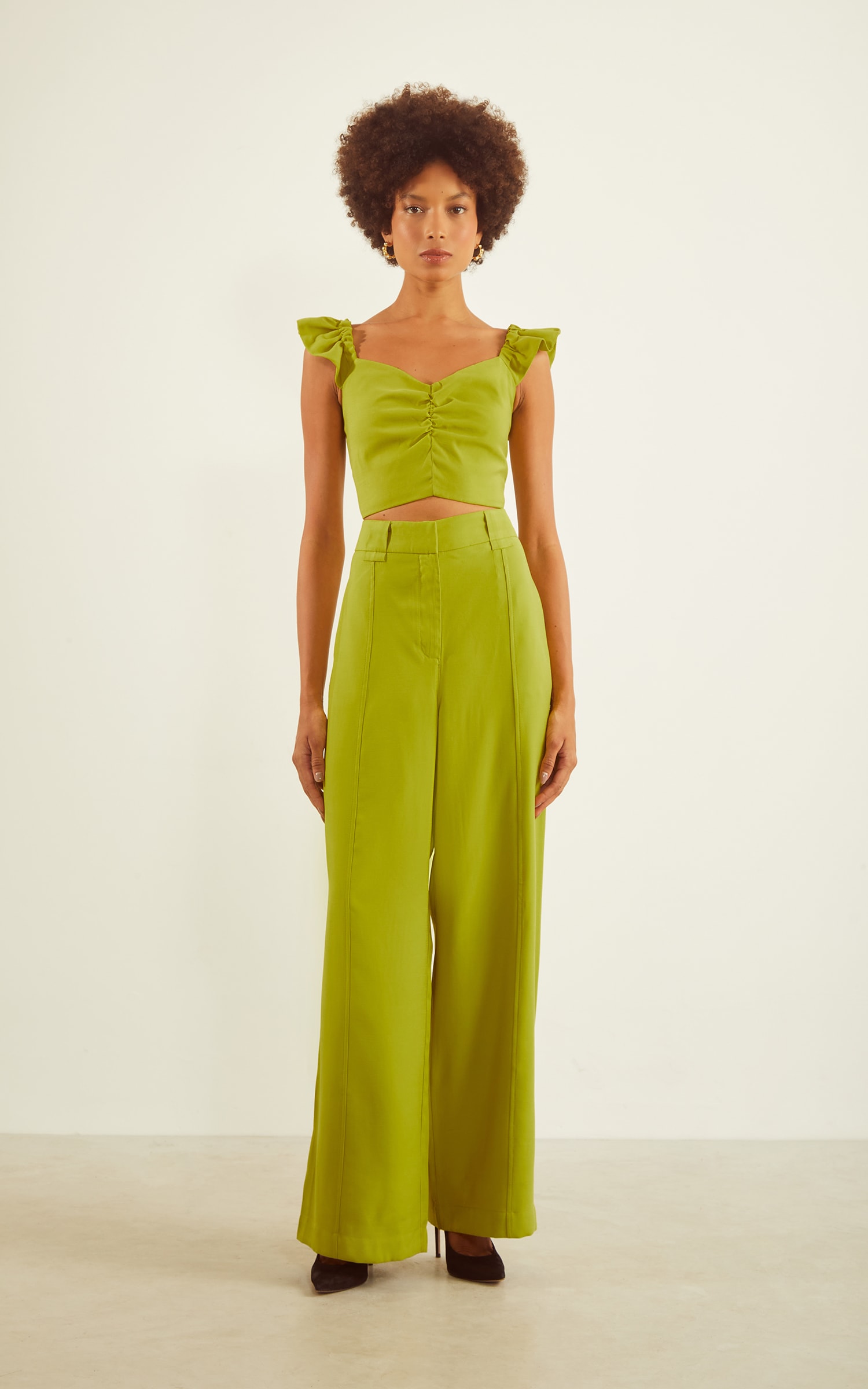 Cropped Velvet Detalhe Busto Siciliano