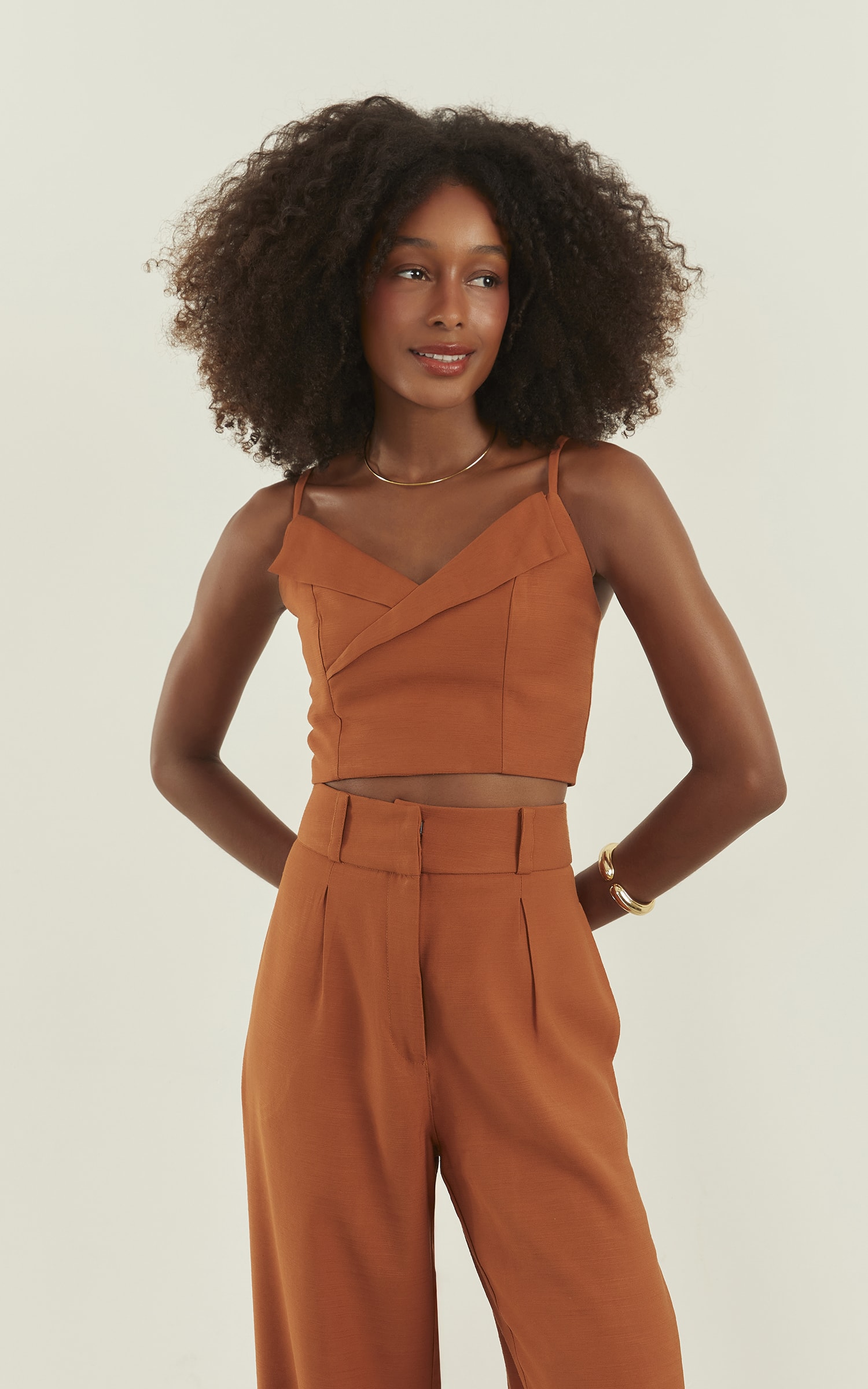 Cropped Wish Detalhe Pala Caramelo