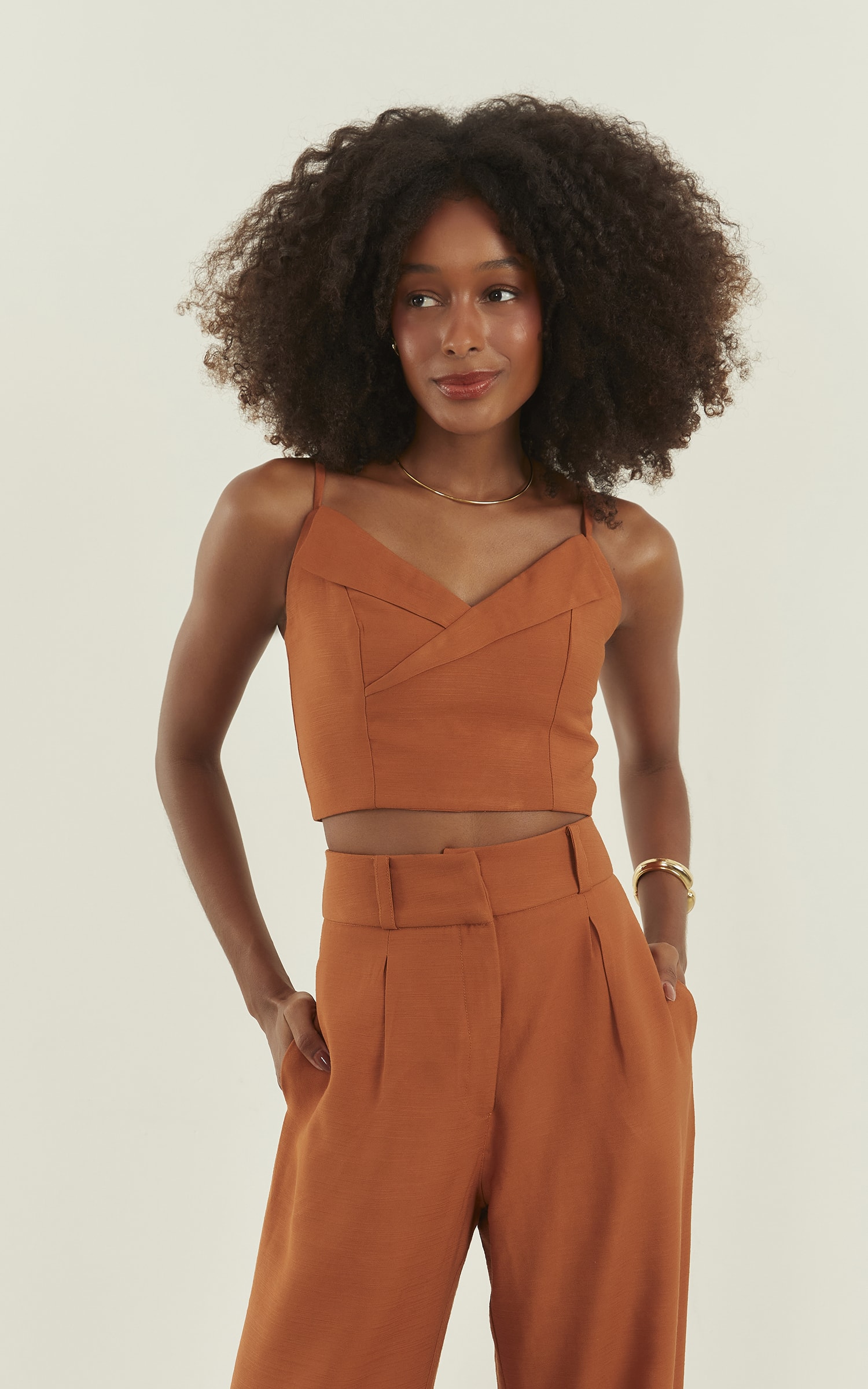 Cropped Wish Detalhe Pala Caramelo