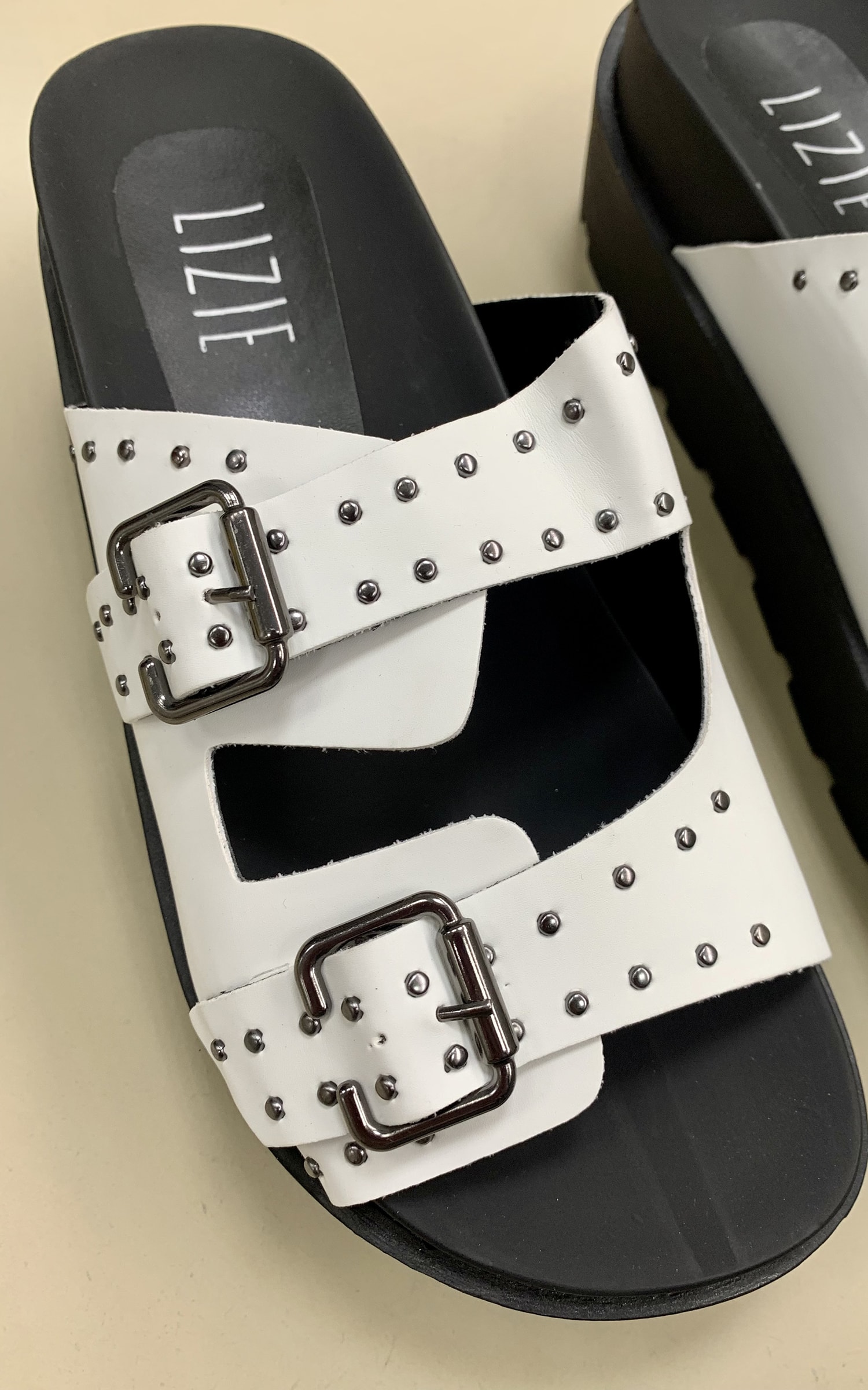 Flat Birken Off White
