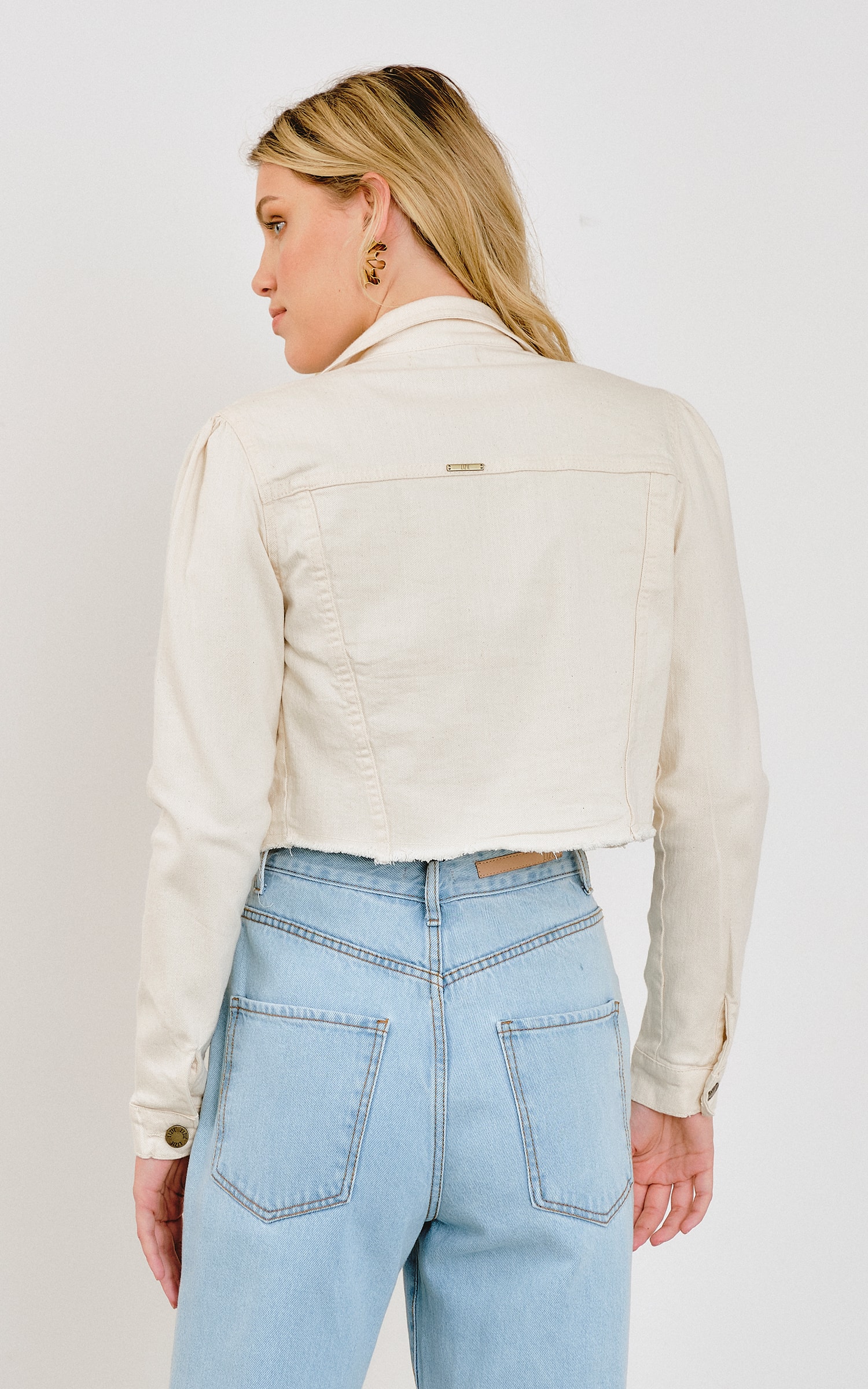 Jaqueta Cropped Caju Off White