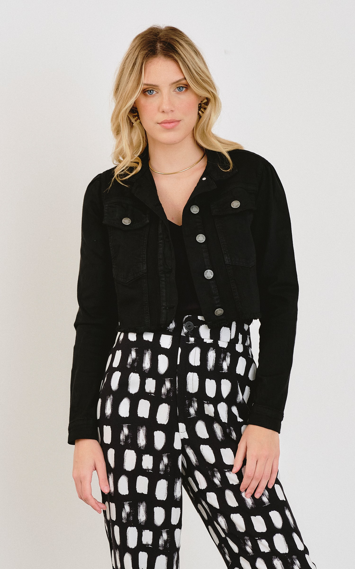 Jaqueta Cropped Caju Preto