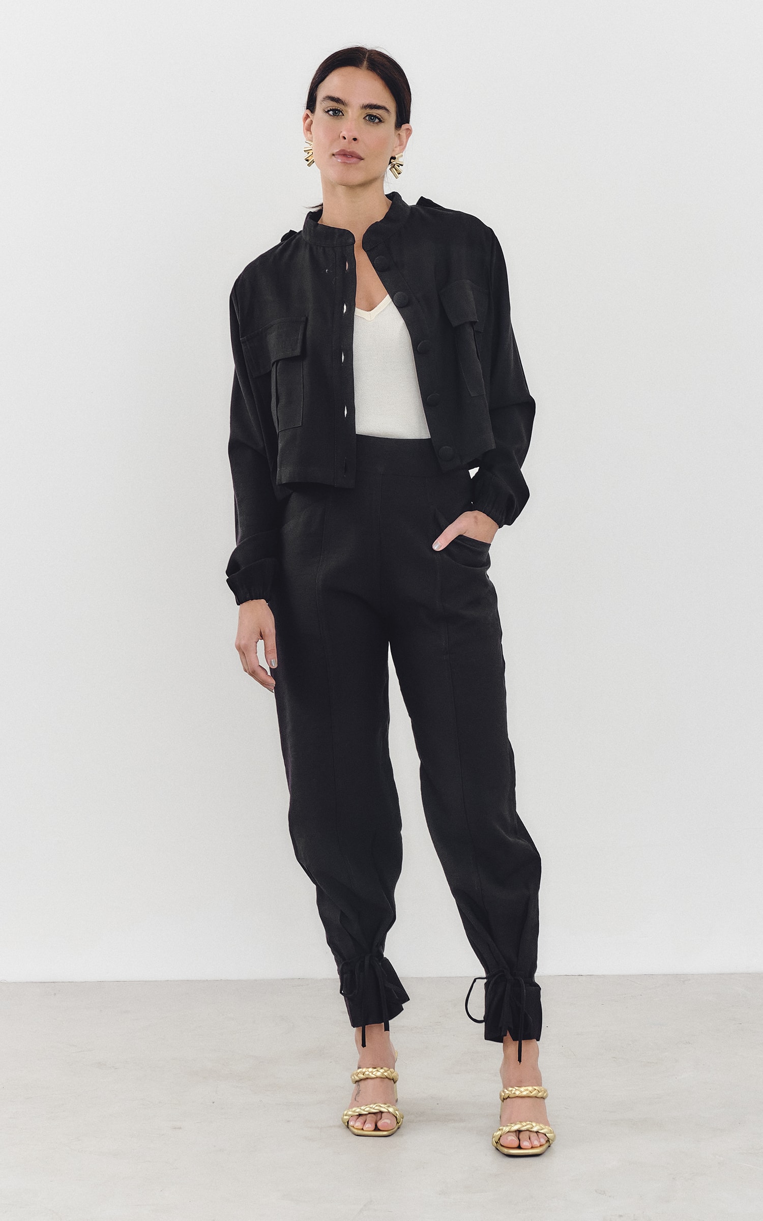 Jaqueta Cropped Self Preto