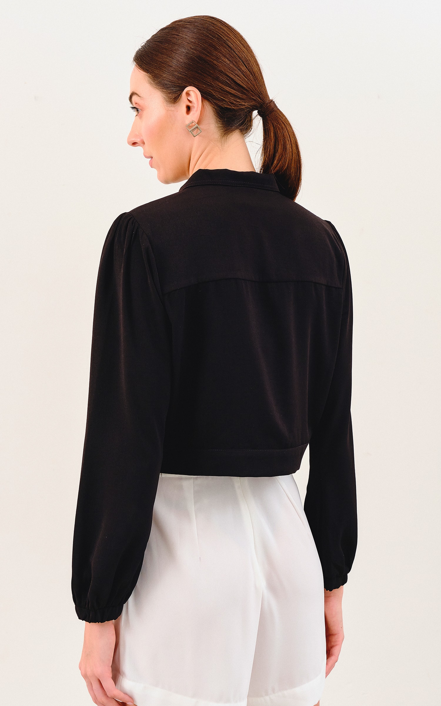 Jaqueta Cropped Urban Preto