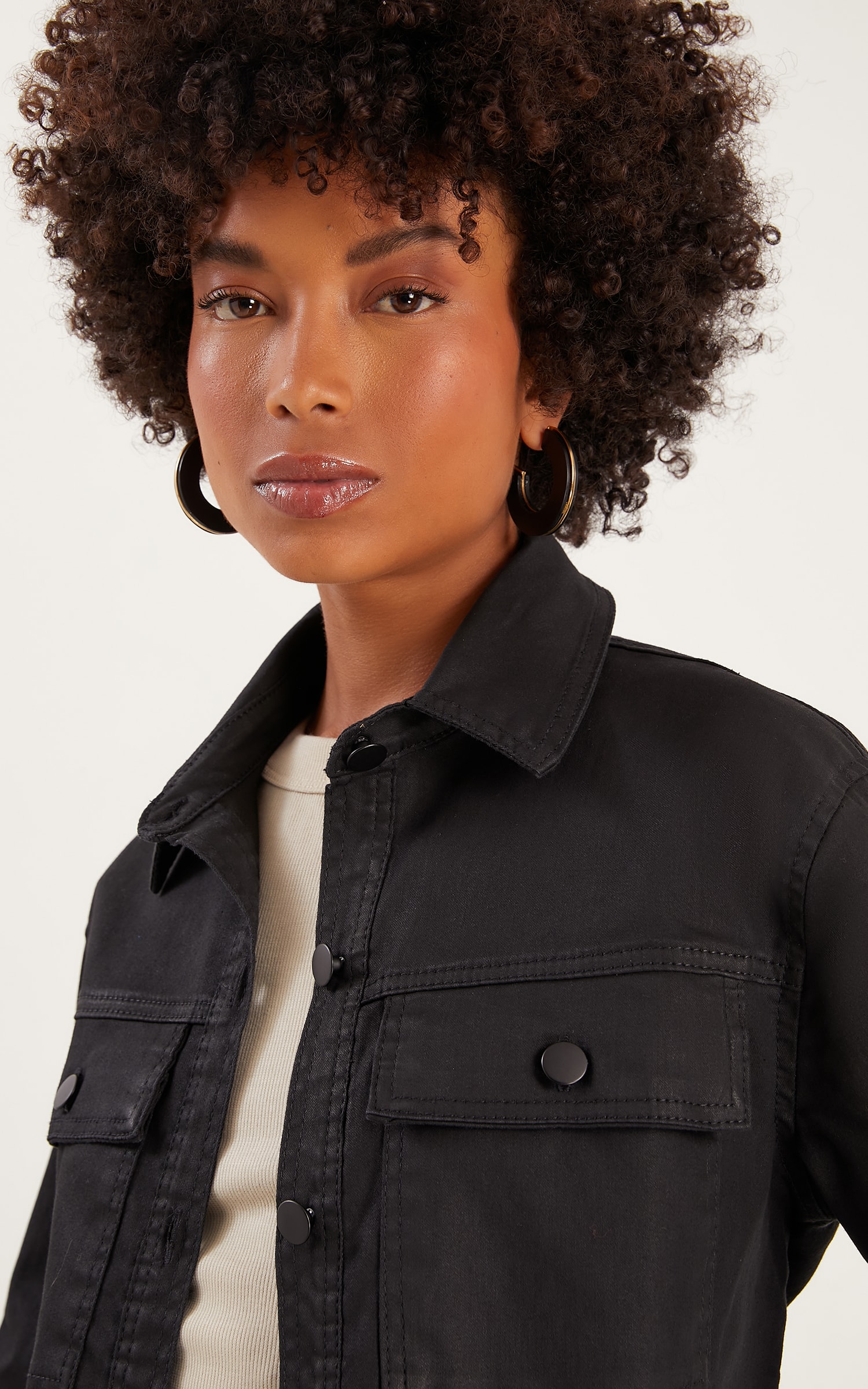 Jaqueta Jeans Resinado Preto