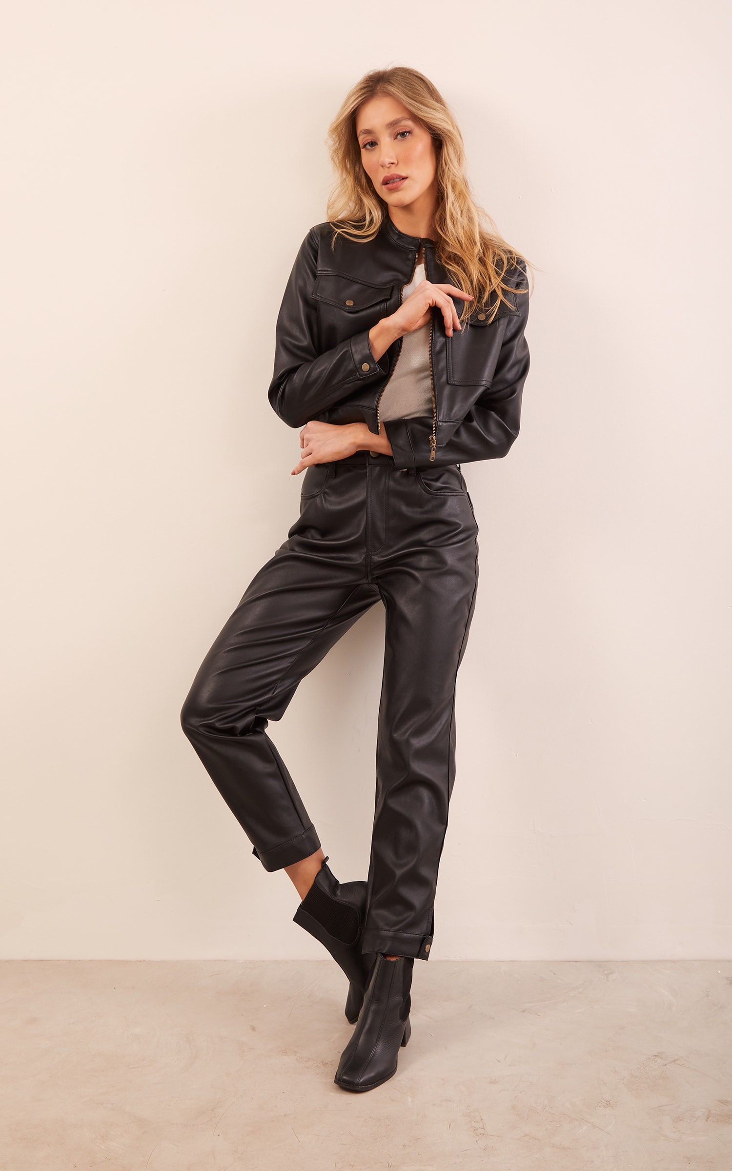 Jaqueta Like Leather Preto