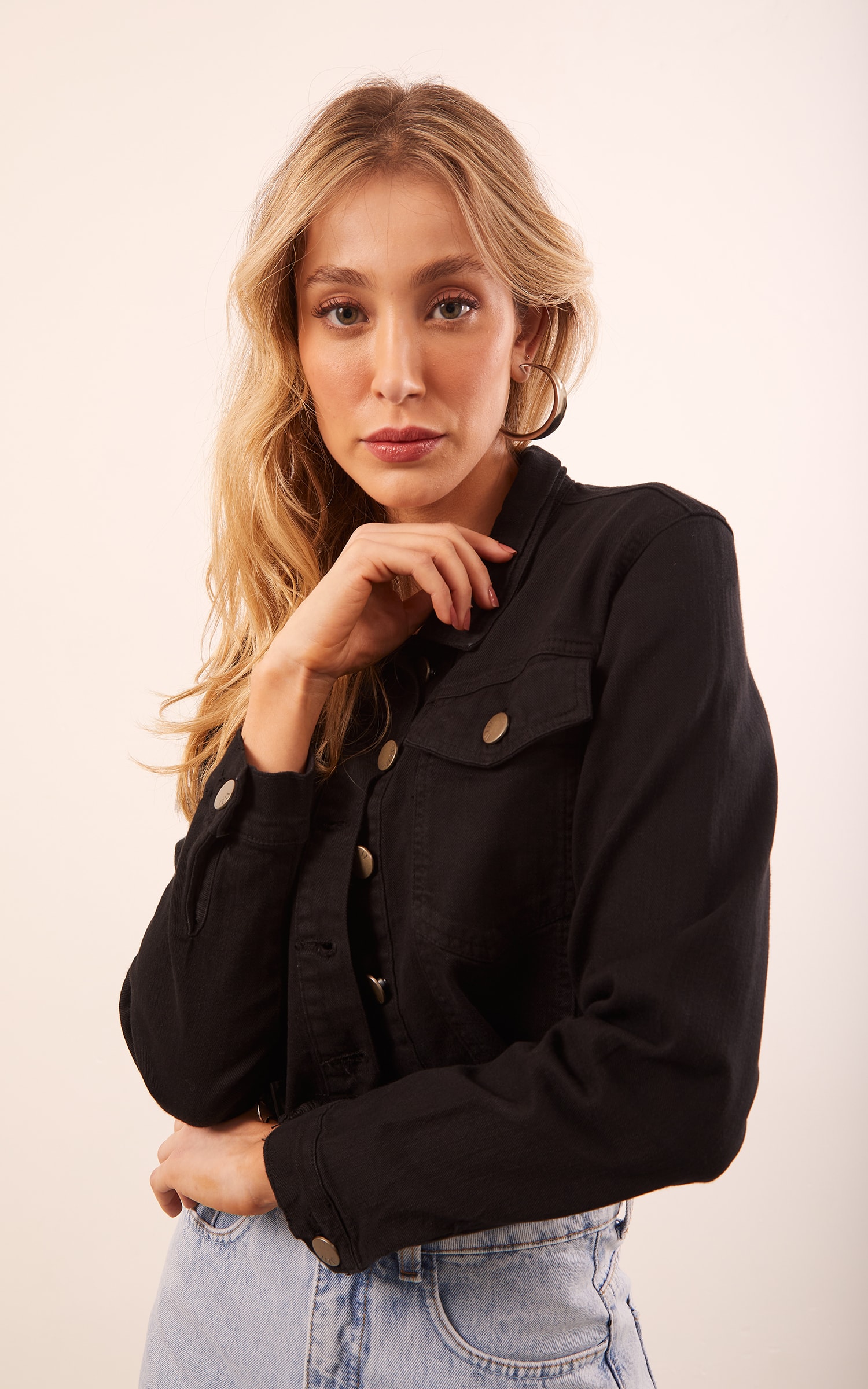 Jaqueta Sarja Cropped Preto