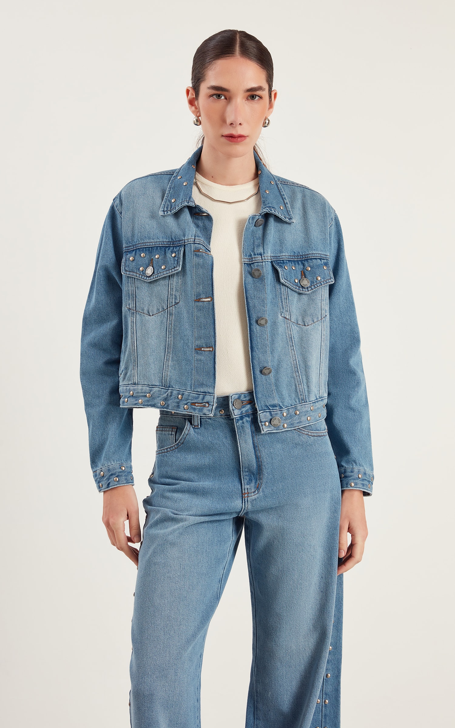 Jaqueta Tachas Jeans Médio