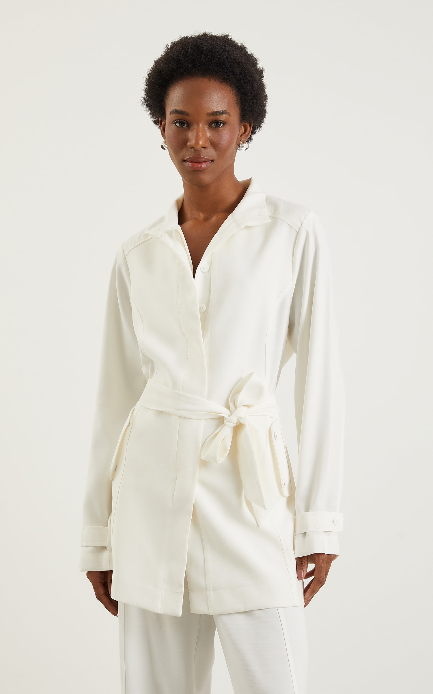 Overtop Velvet Com Faixa Off White