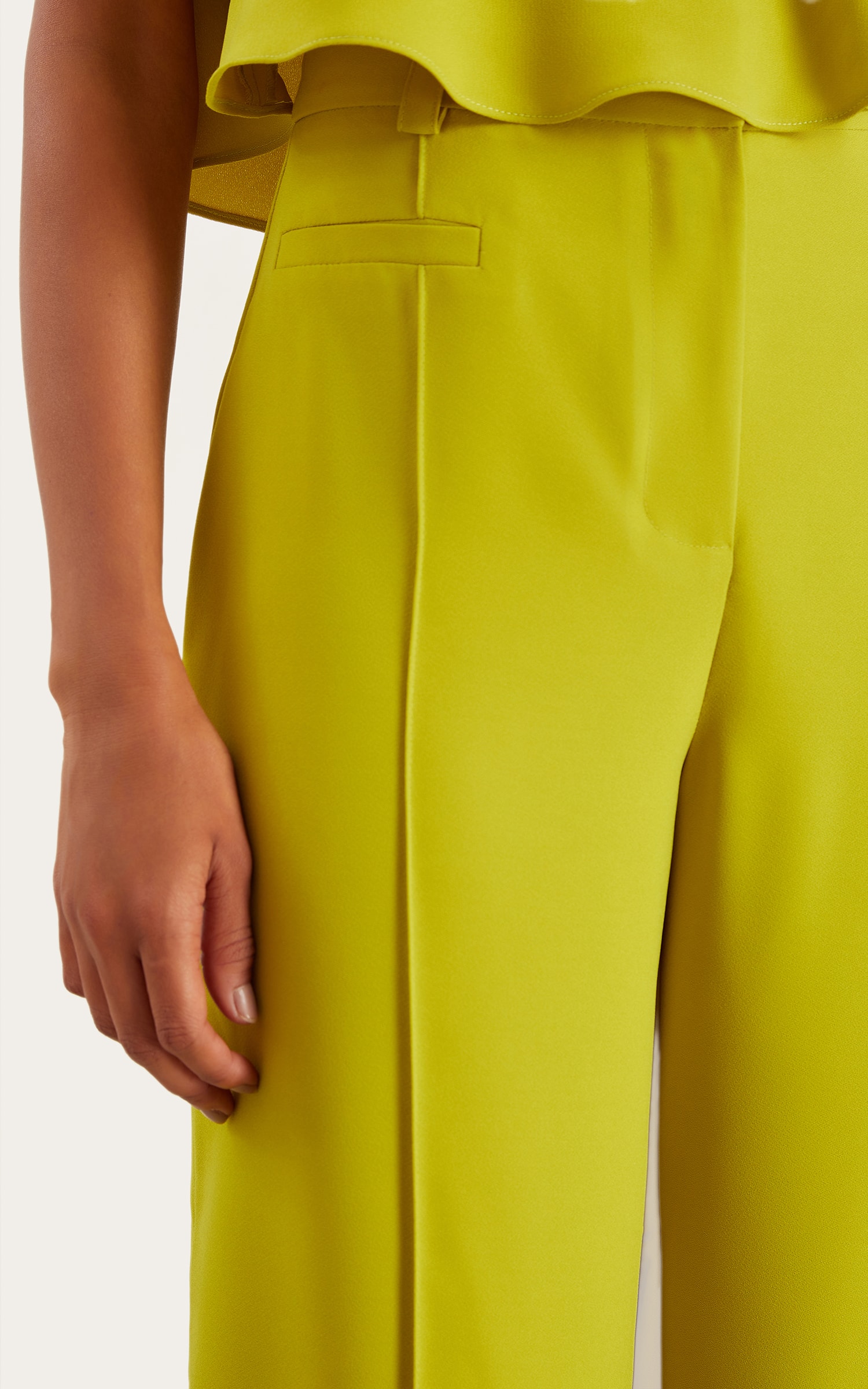 Pantalona Alfaiataria Living Verde Oliva