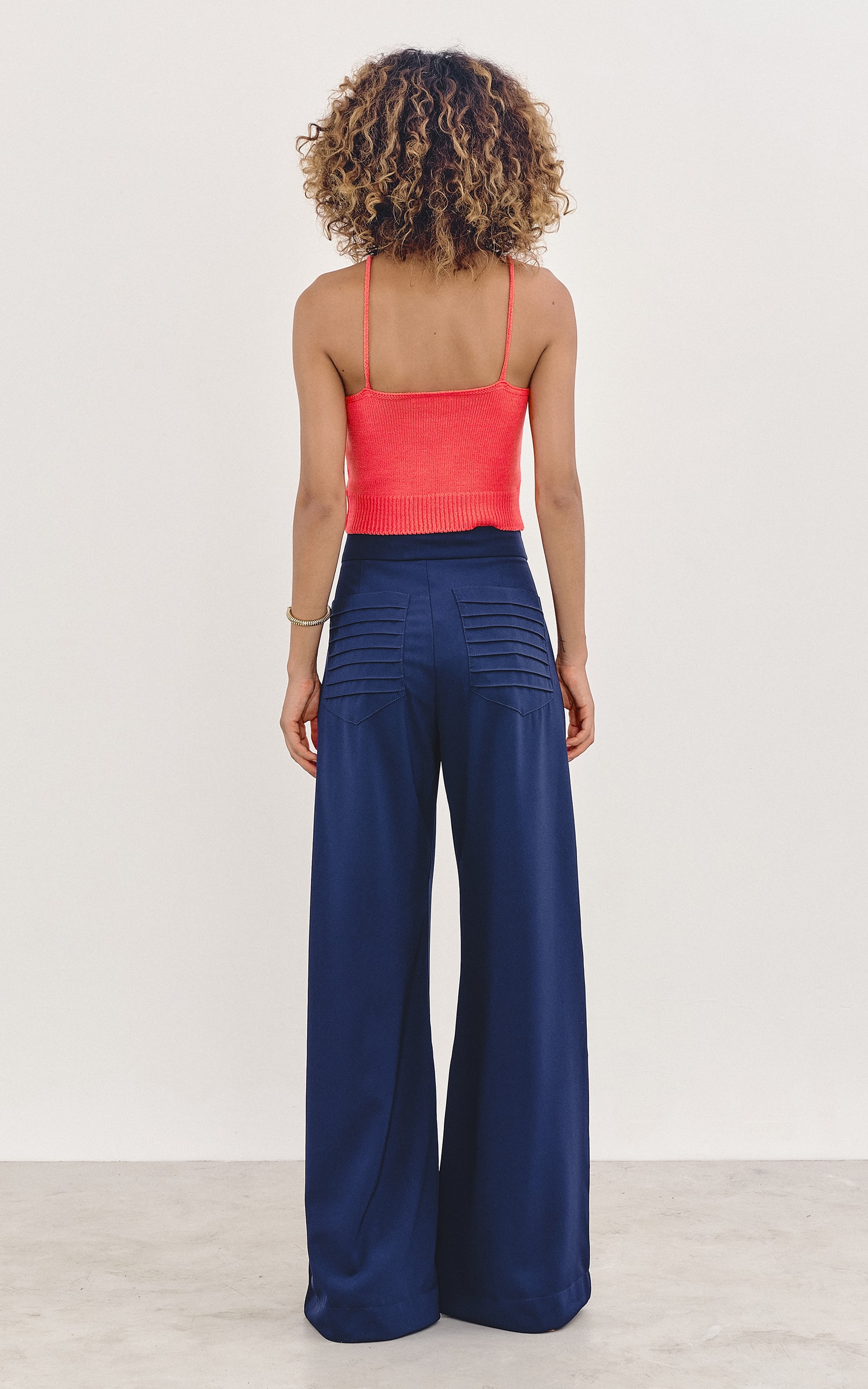 Pantalona Bolso Nervuras Marinho