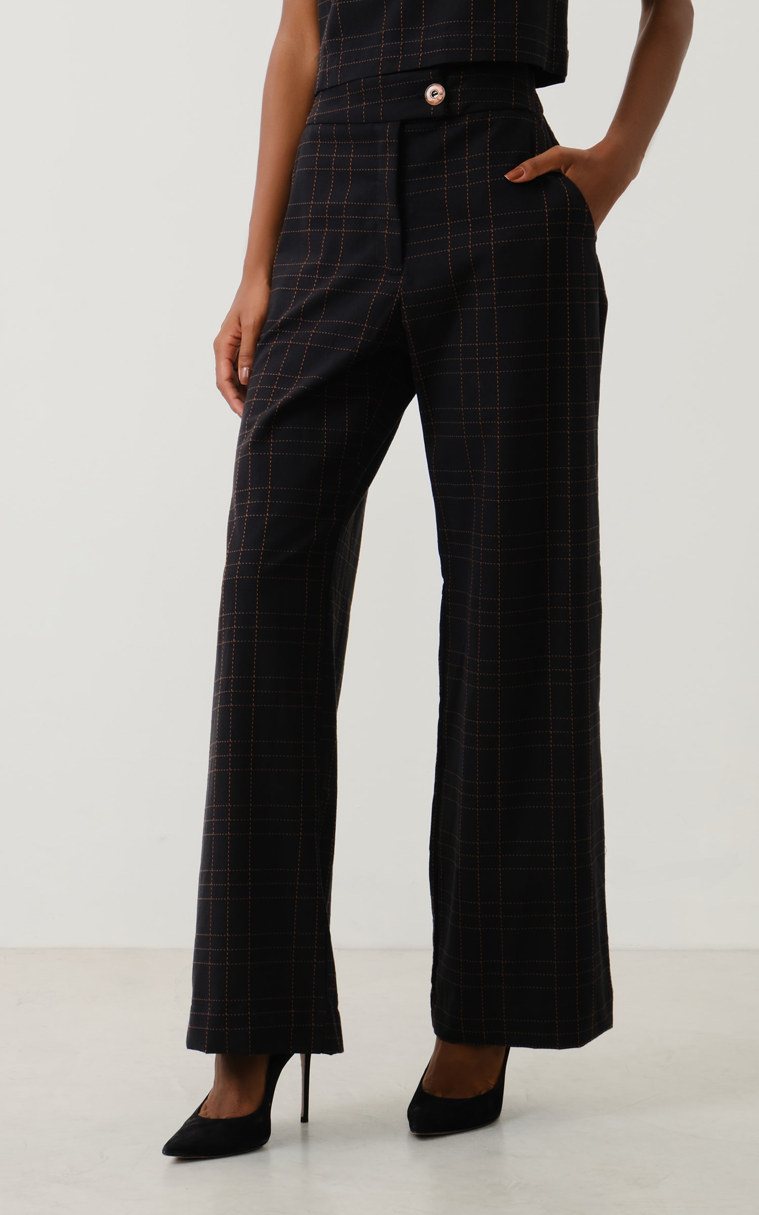 Pantalona Canela Preto