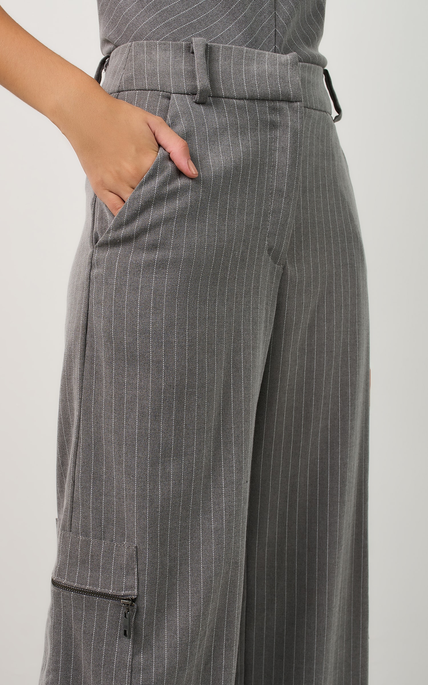Pantalona Cargo Artico Cinza