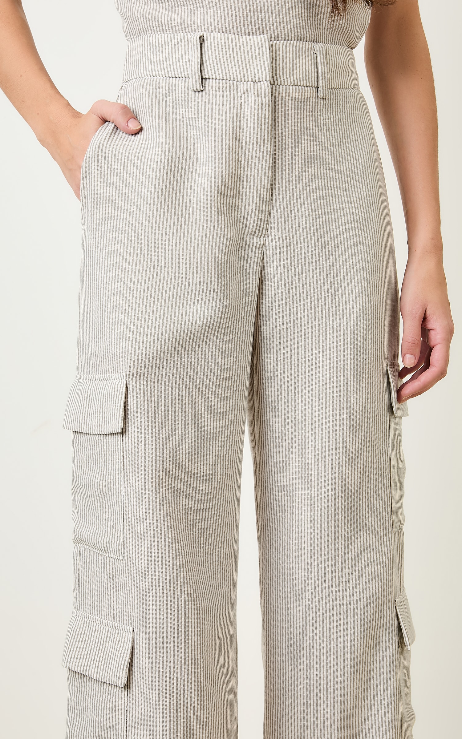 Pantalona Cargo Listrada Athena Caqui