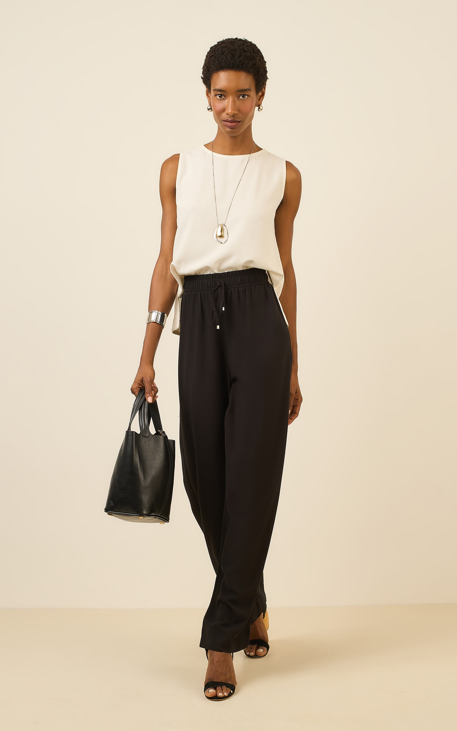 Pantalona Cos Elastico Horizonte Preto