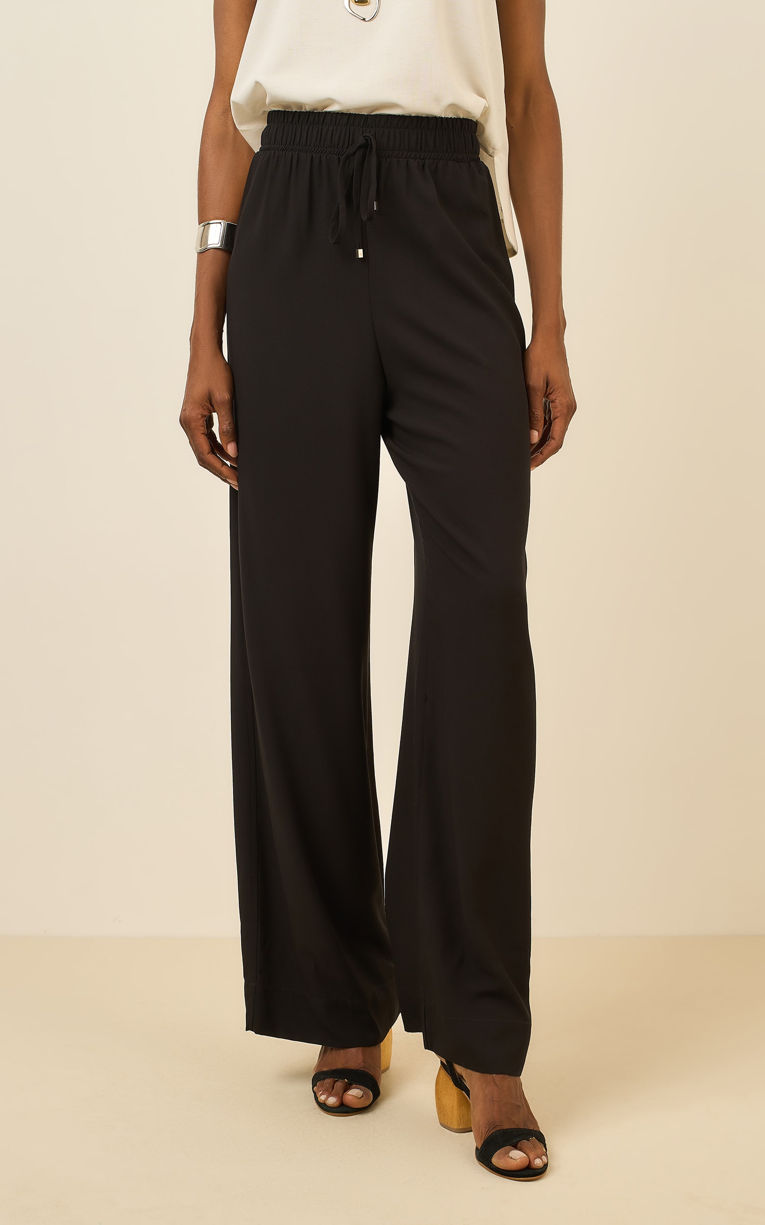 Pantalona Cos Elastico Horizonte Preto