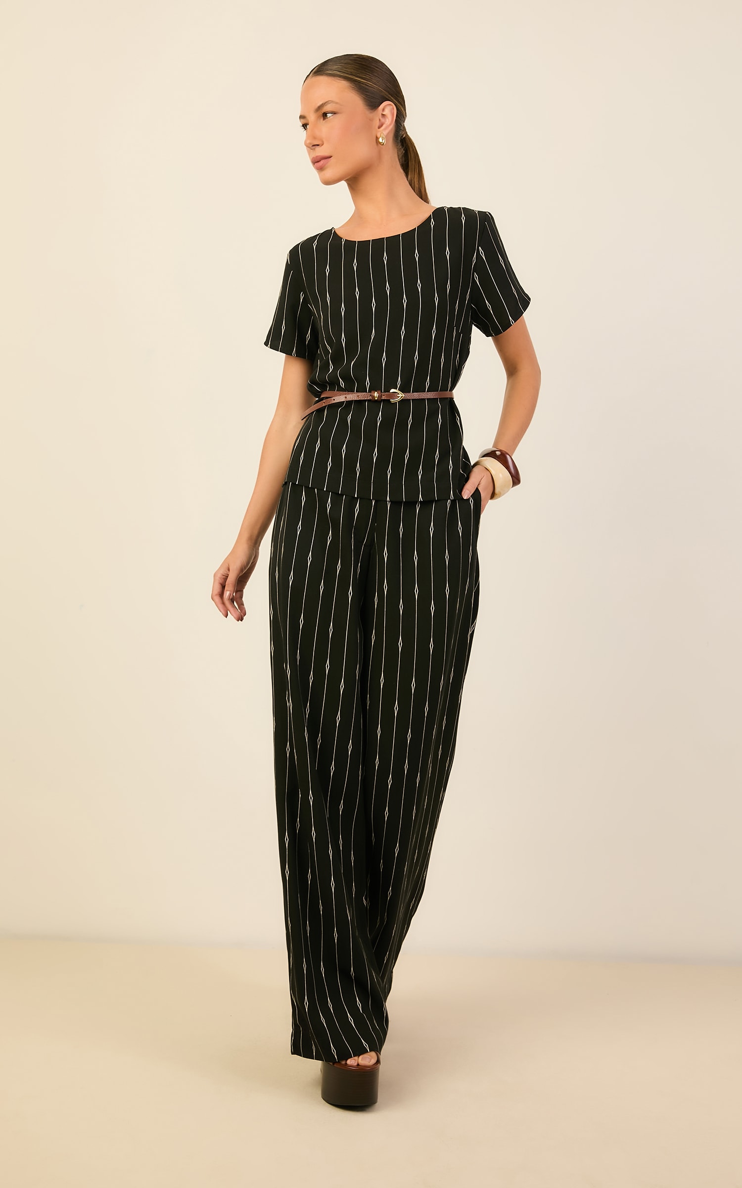 Pantalona Detalhe Cos Tela Preto