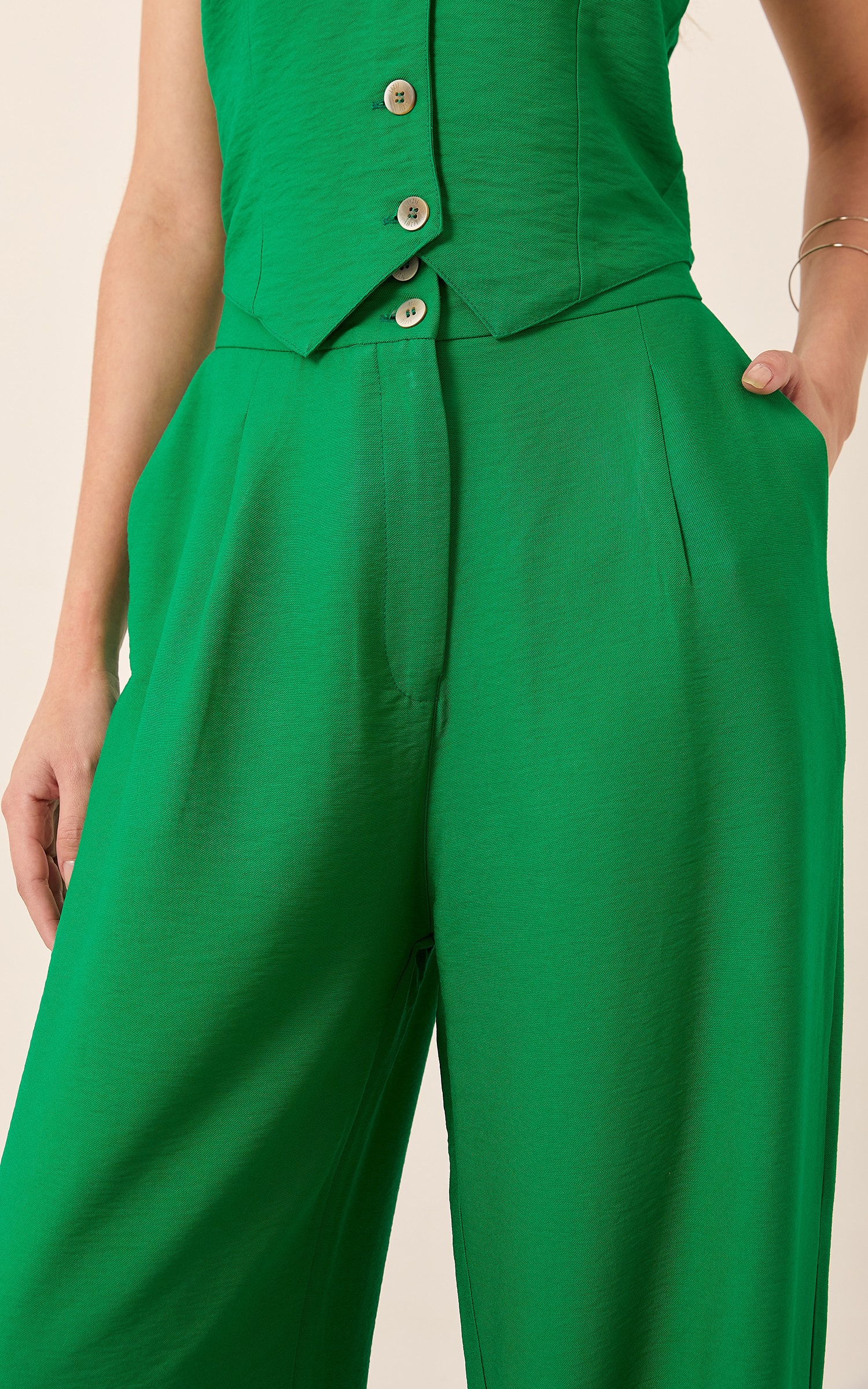 Pantalona Detalhe Pregas Verde Bandeira