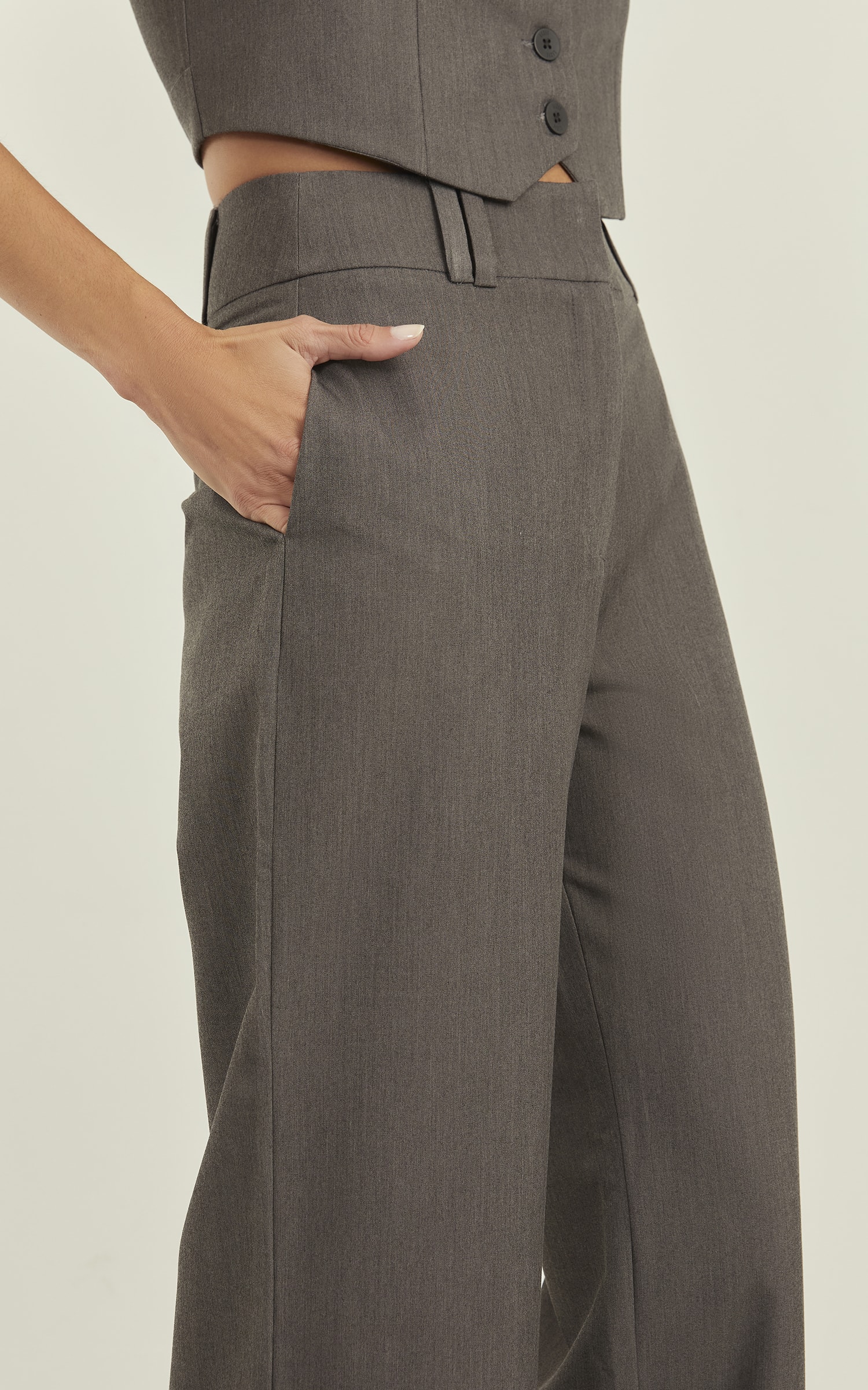 Pantalona Grey Passador Amplo Chumbo
