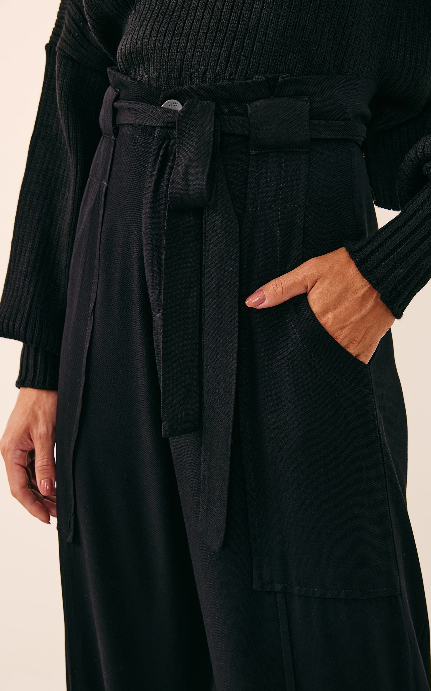 Pantalona Naturale Preto