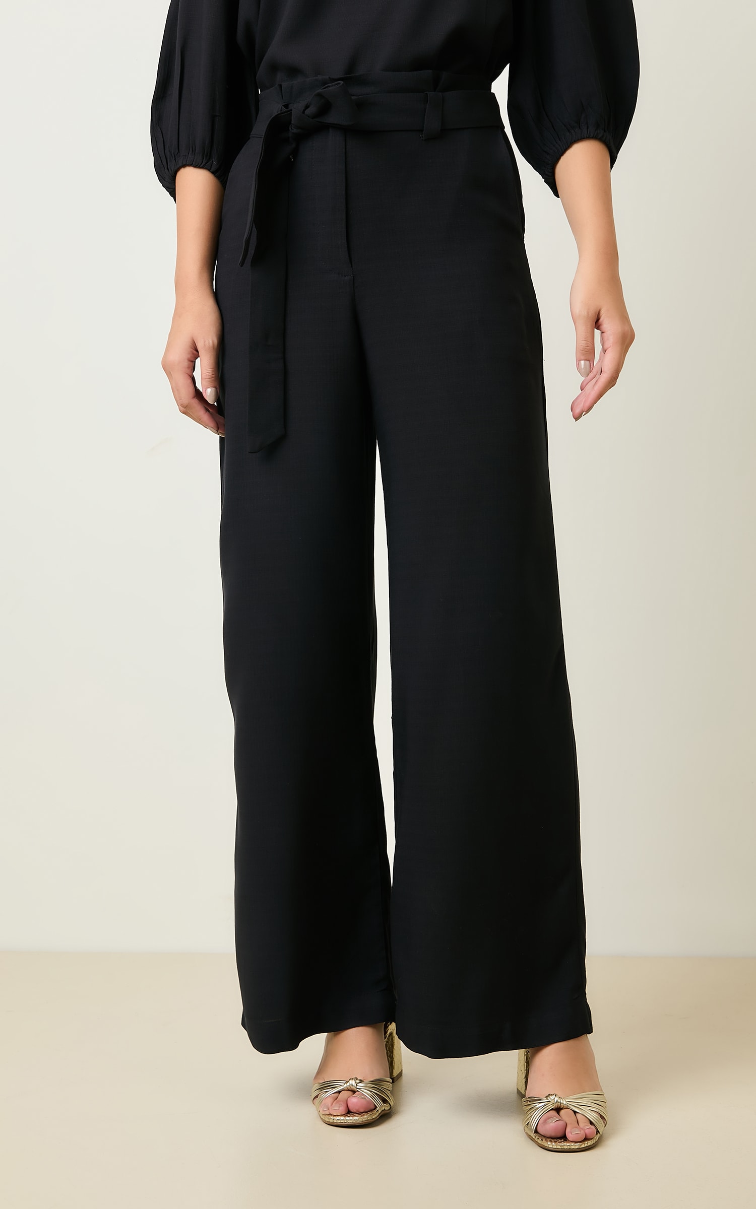 Pantalona Nepal Preto