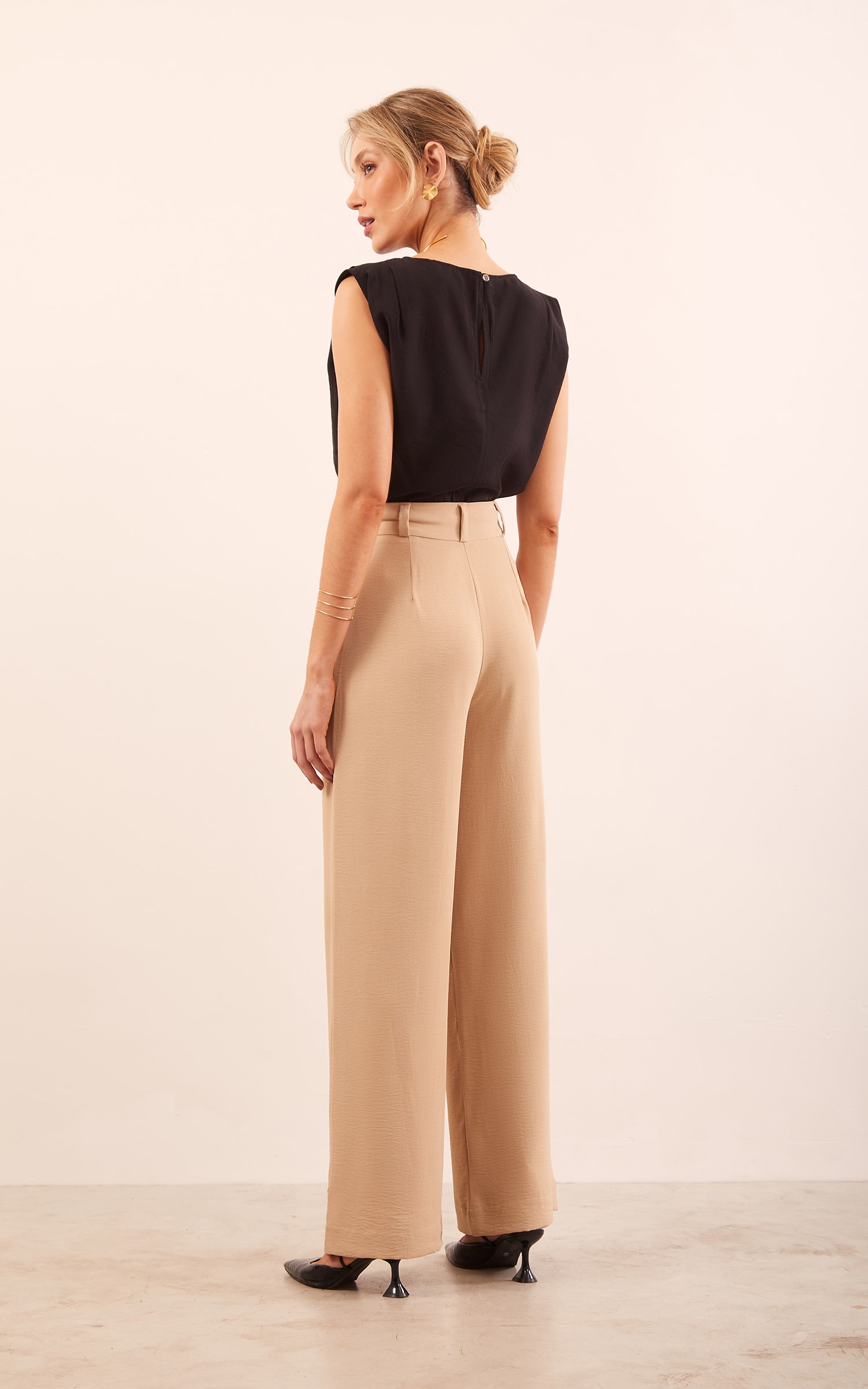 Pantalona Pregas Caqui