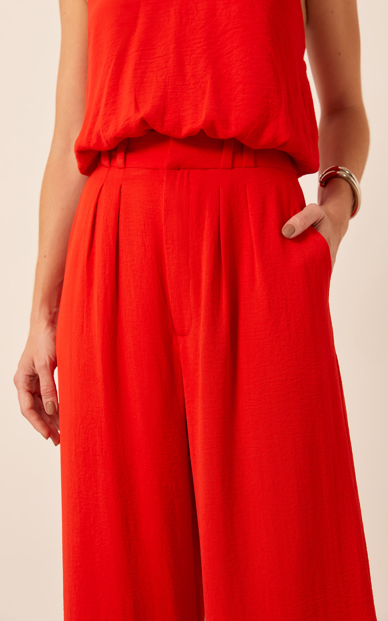 Pantalona Pregas Vermelho