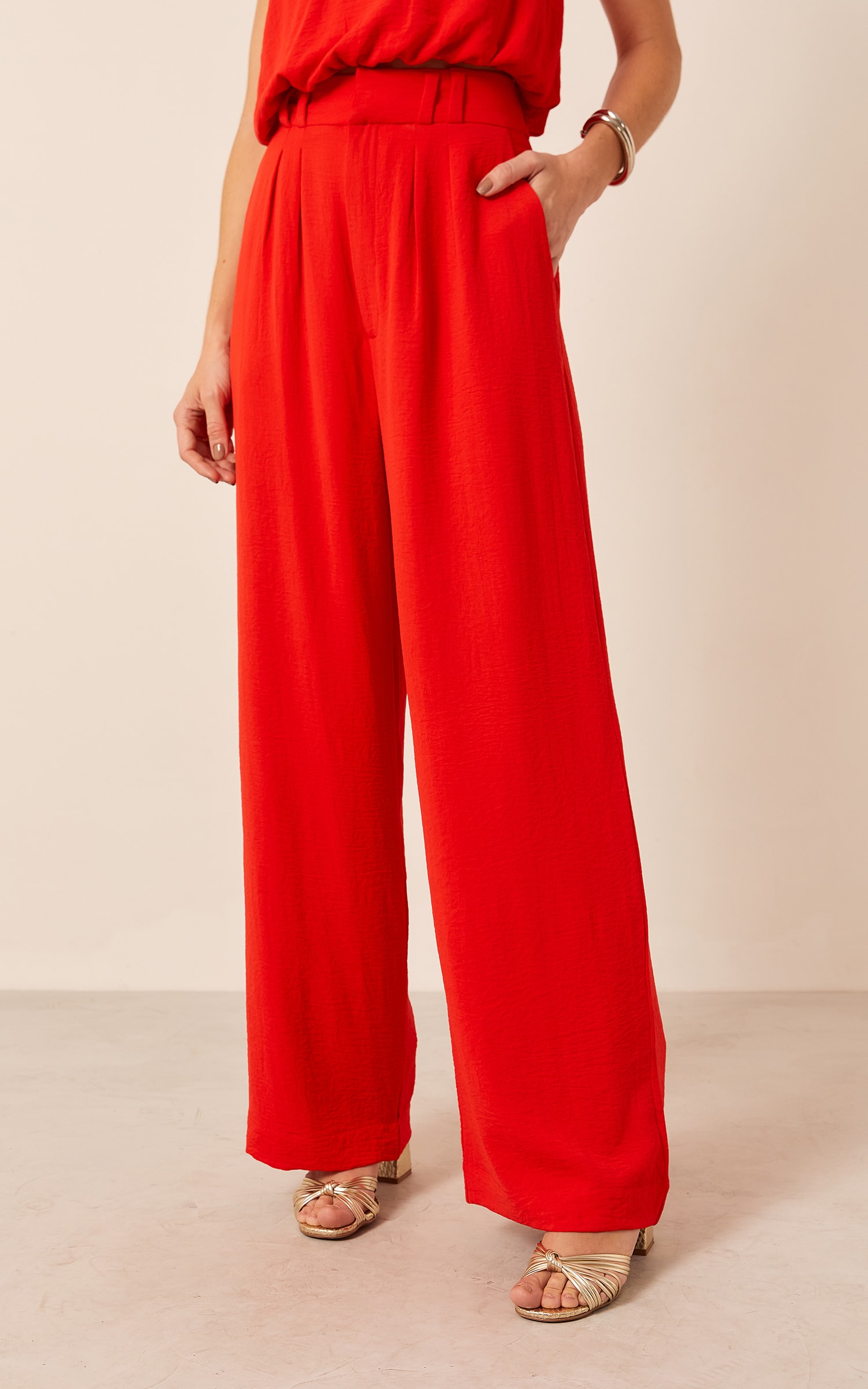 Pantalona Pregas Vermelho