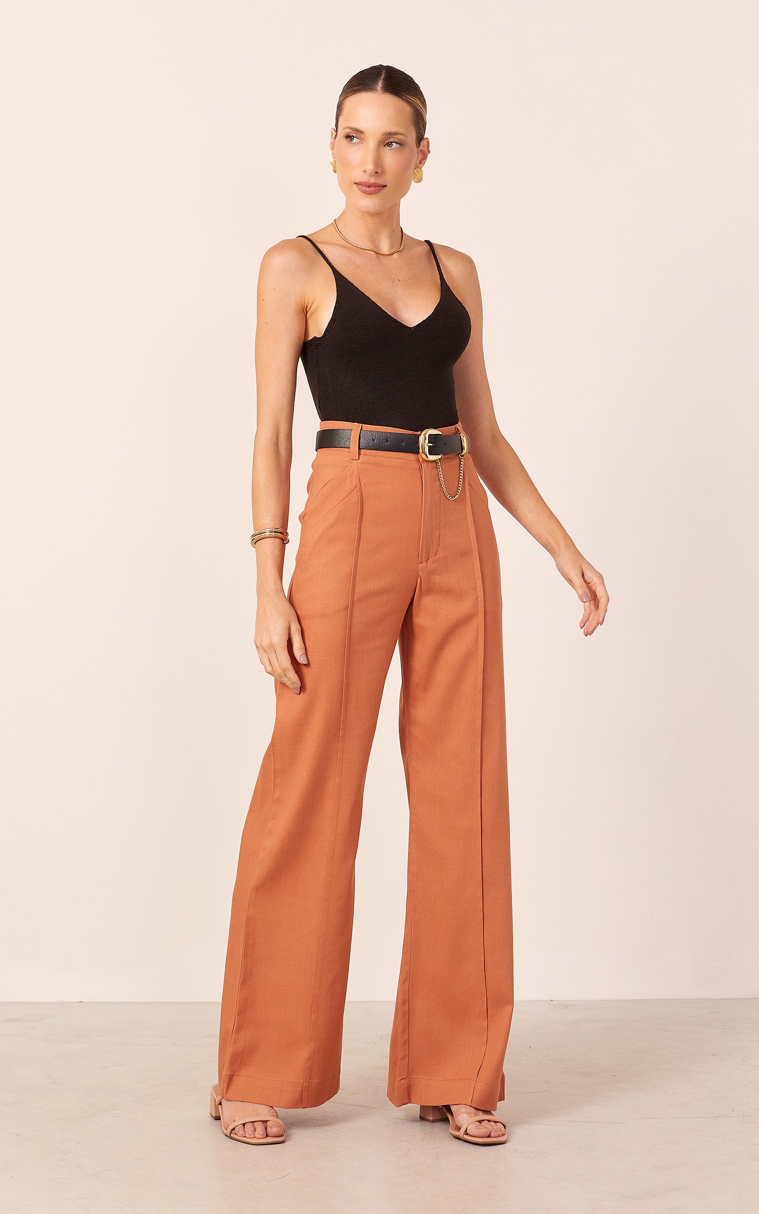 Pantalona Raízes Detalhe Vivo Caramelo