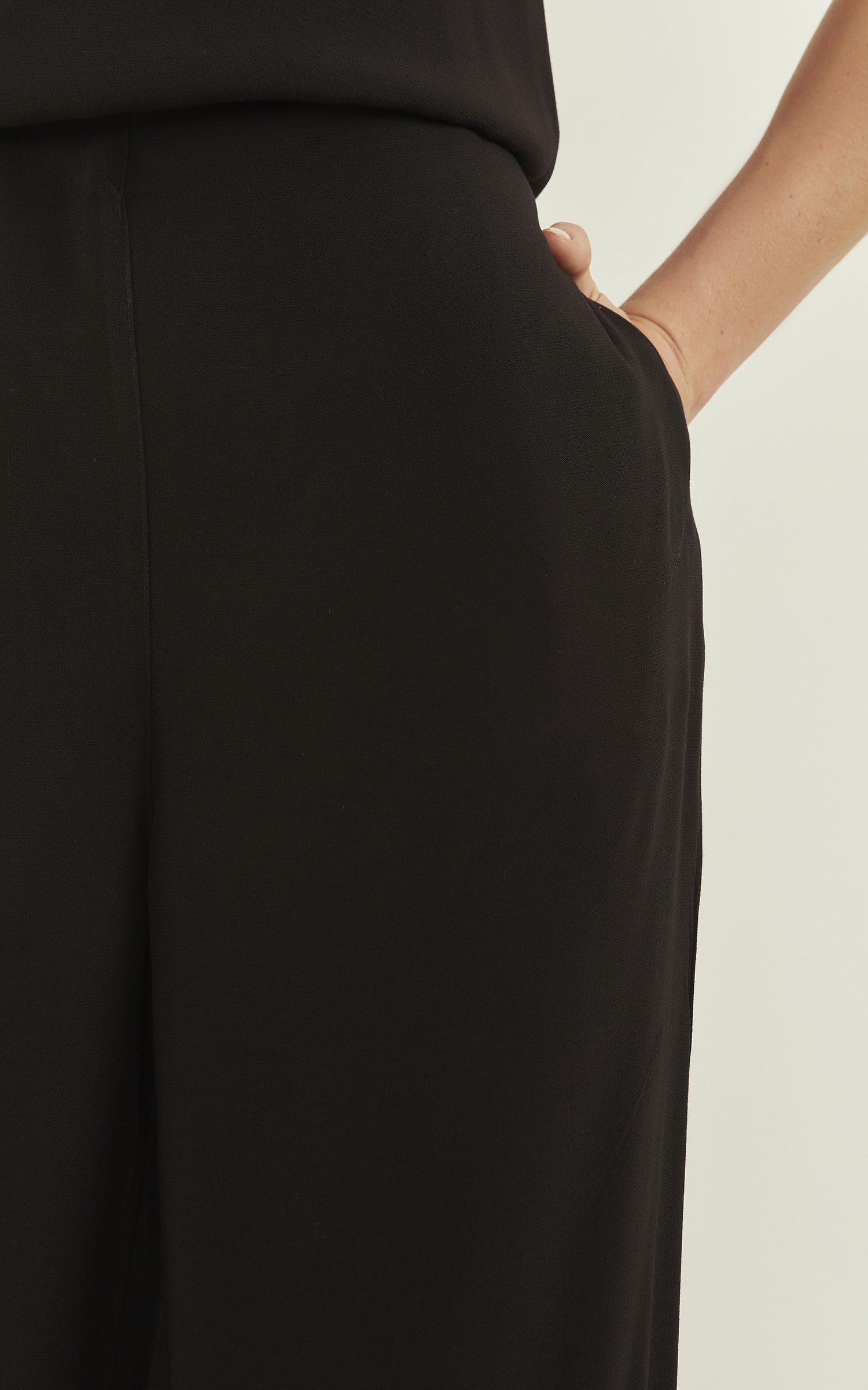Pantalona Ravena Preto