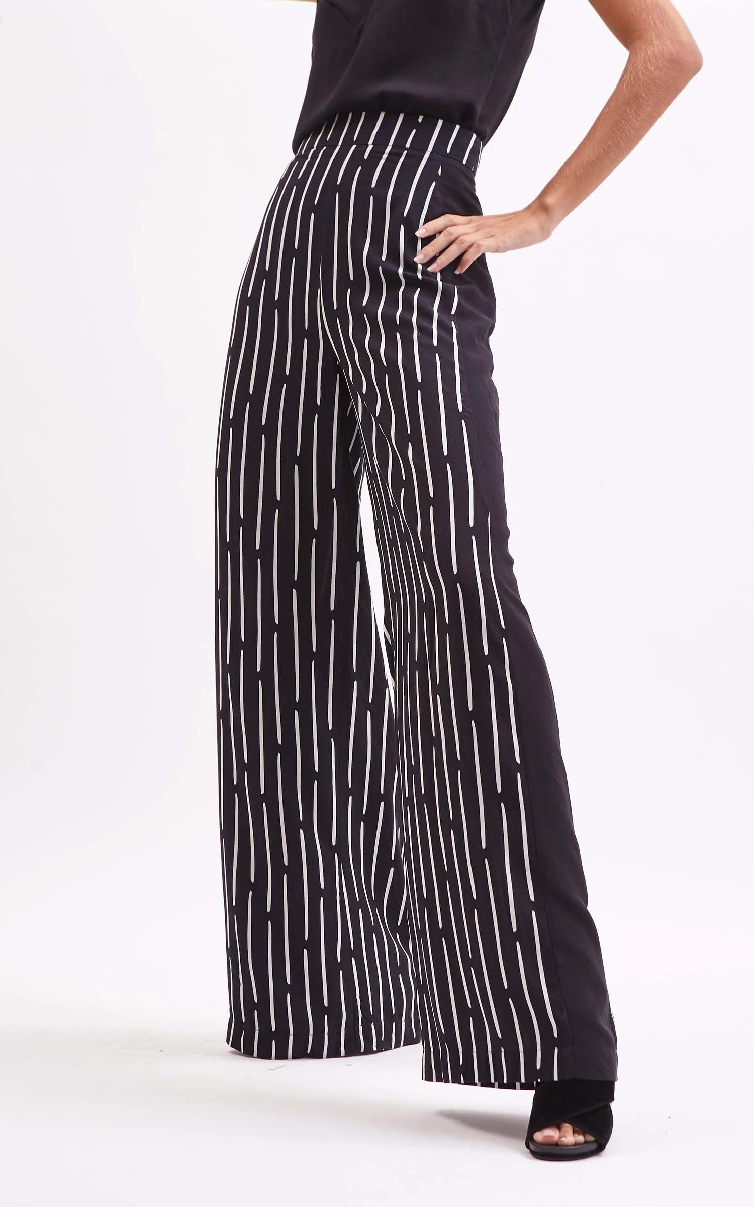Pantalona Traços Off Estampada