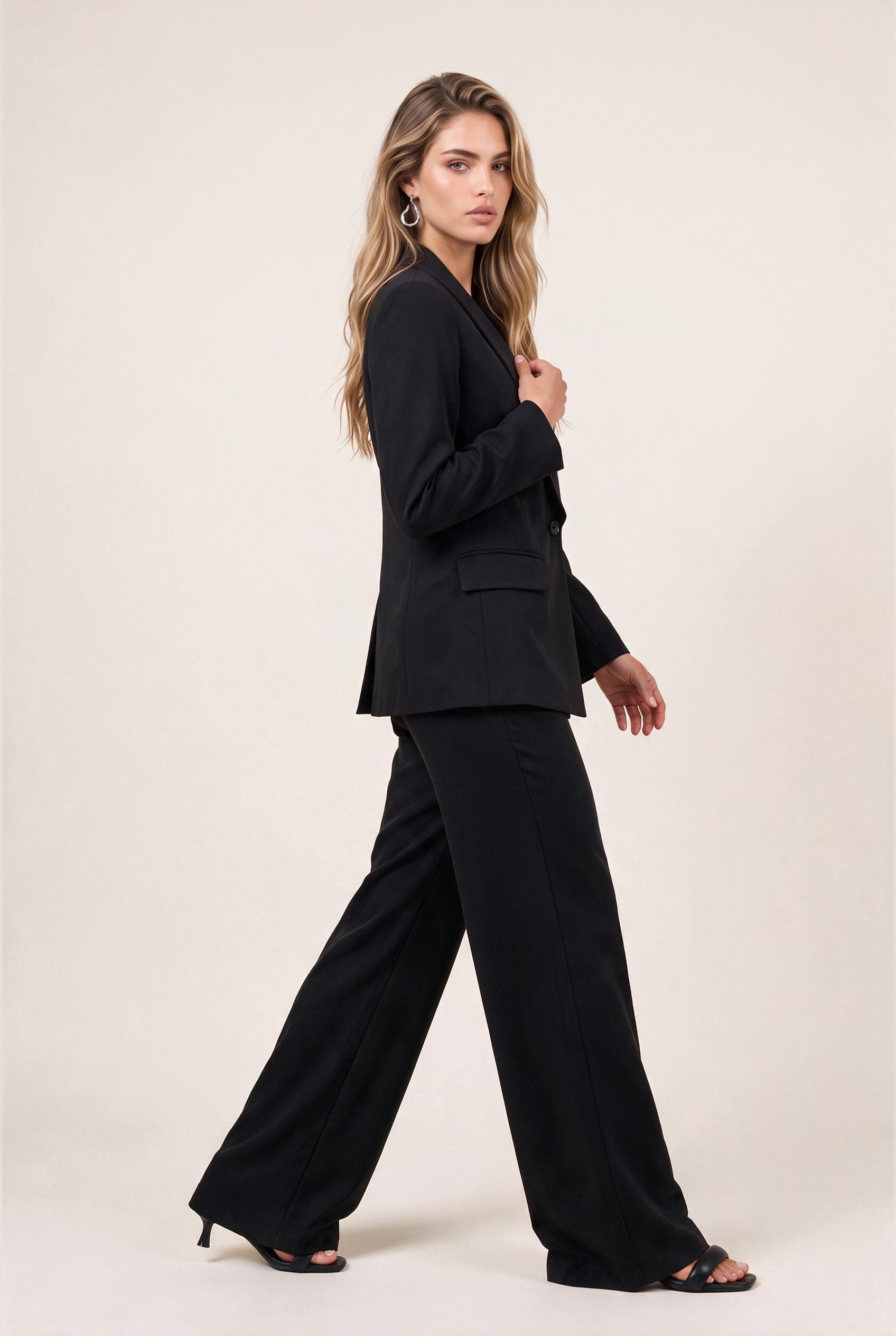Pantalona Tune Preto