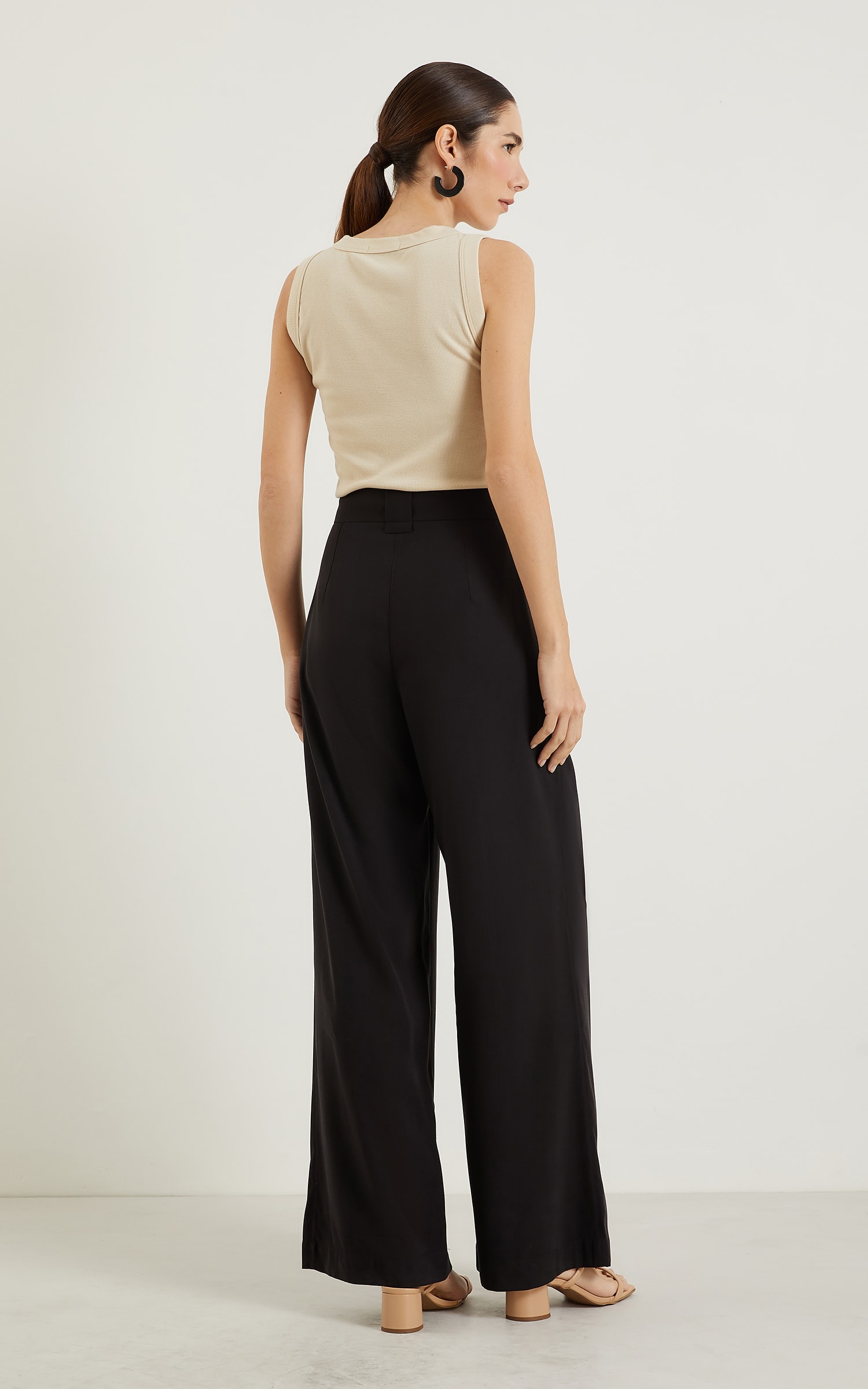 Pantalona Velvet Passador Largo Preto