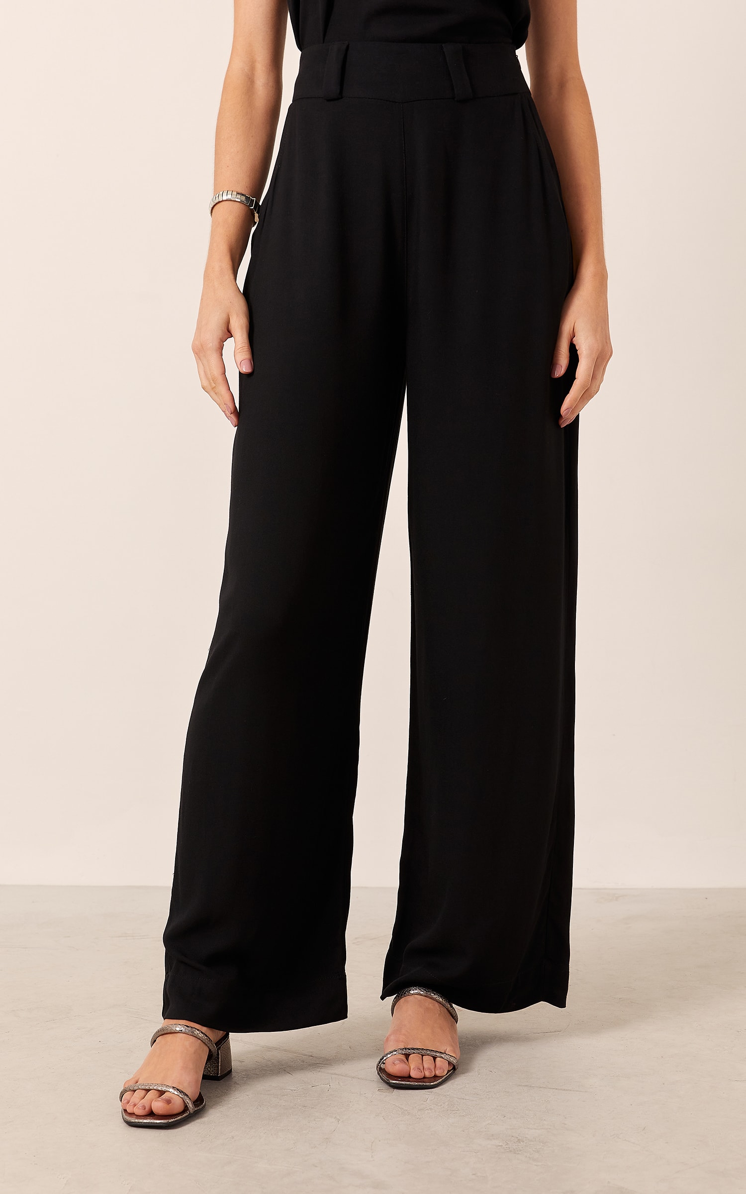 Pantalona Viver Básica Preto